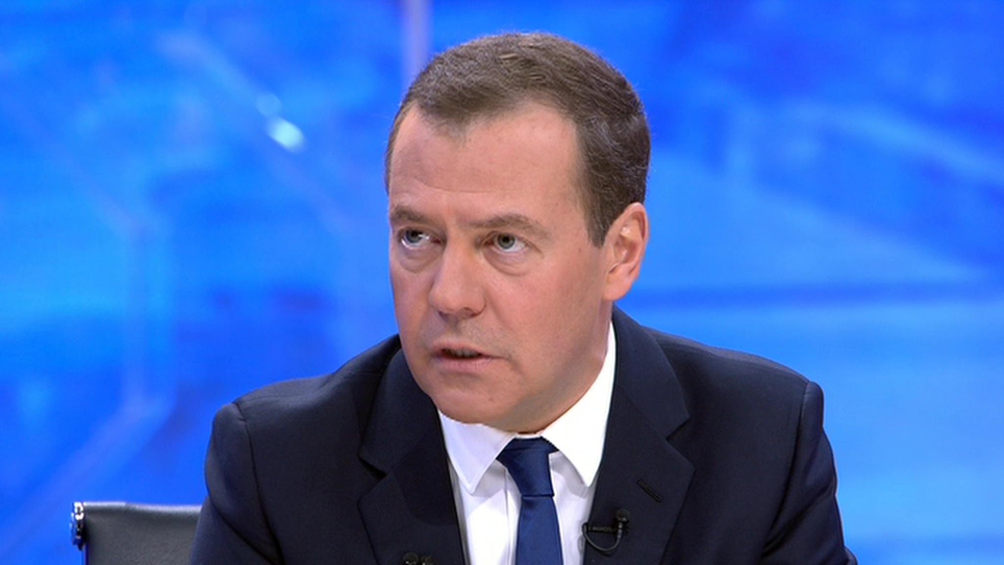 Medvedev Throws United Russia Party Support Behind Putin and Upholds Constitutionality of Putin’s Candidacy