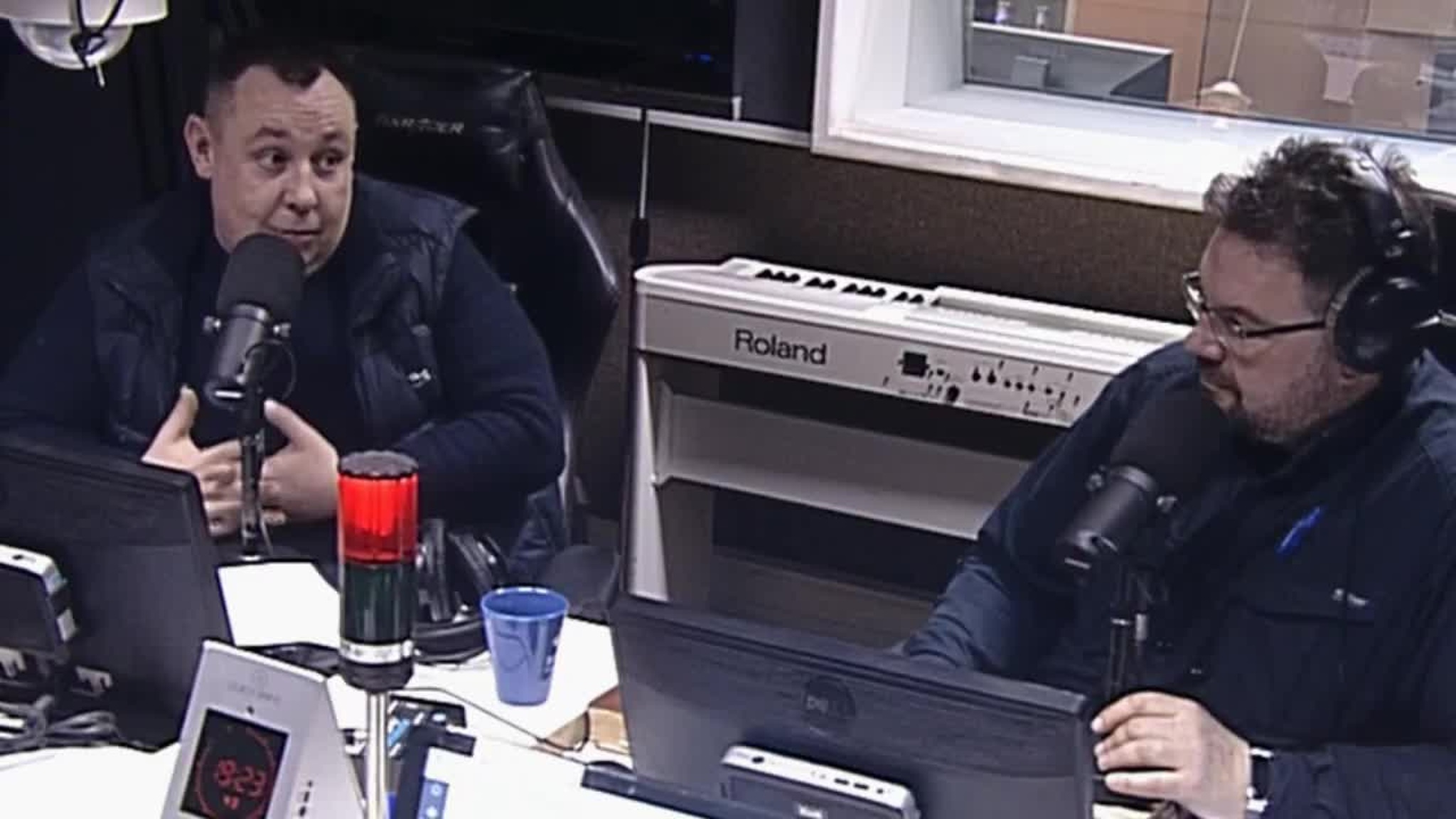 Лезем под капот