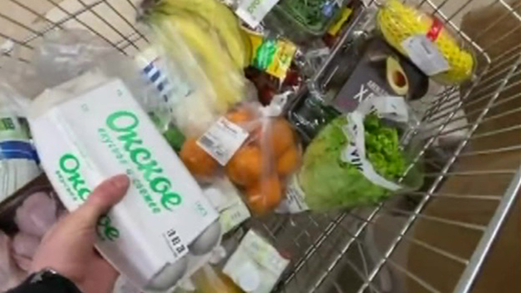 Российские журналисты подсчитали нормы потребления продуктов и туалетной бумаги