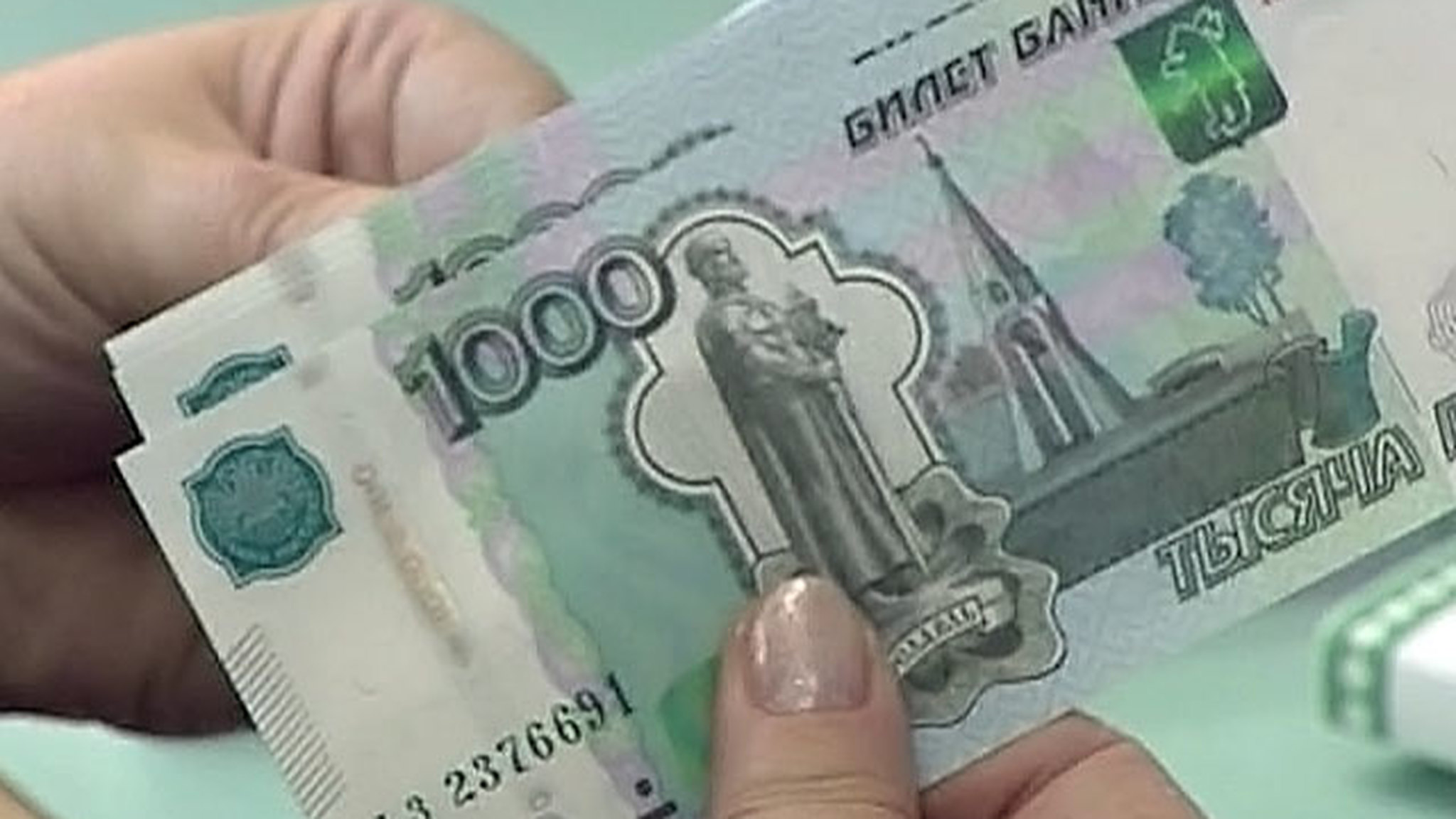 Современные агенты предают за деньги, а не за идею. "Скажите прямо" с Еленой Щедруновой и Михаилом Леонтьевым