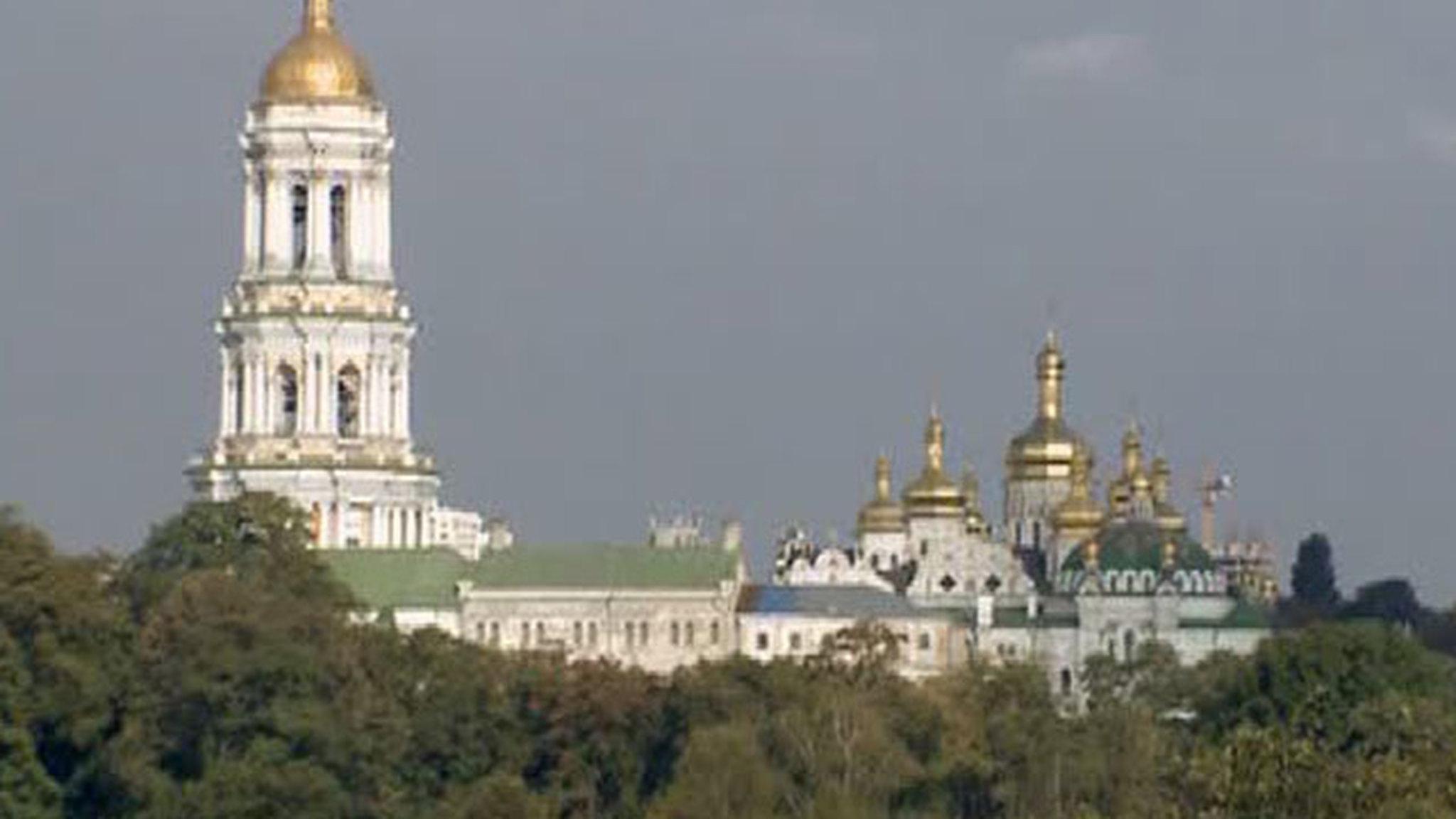 Украинская интеллигенция спасает старый Киев