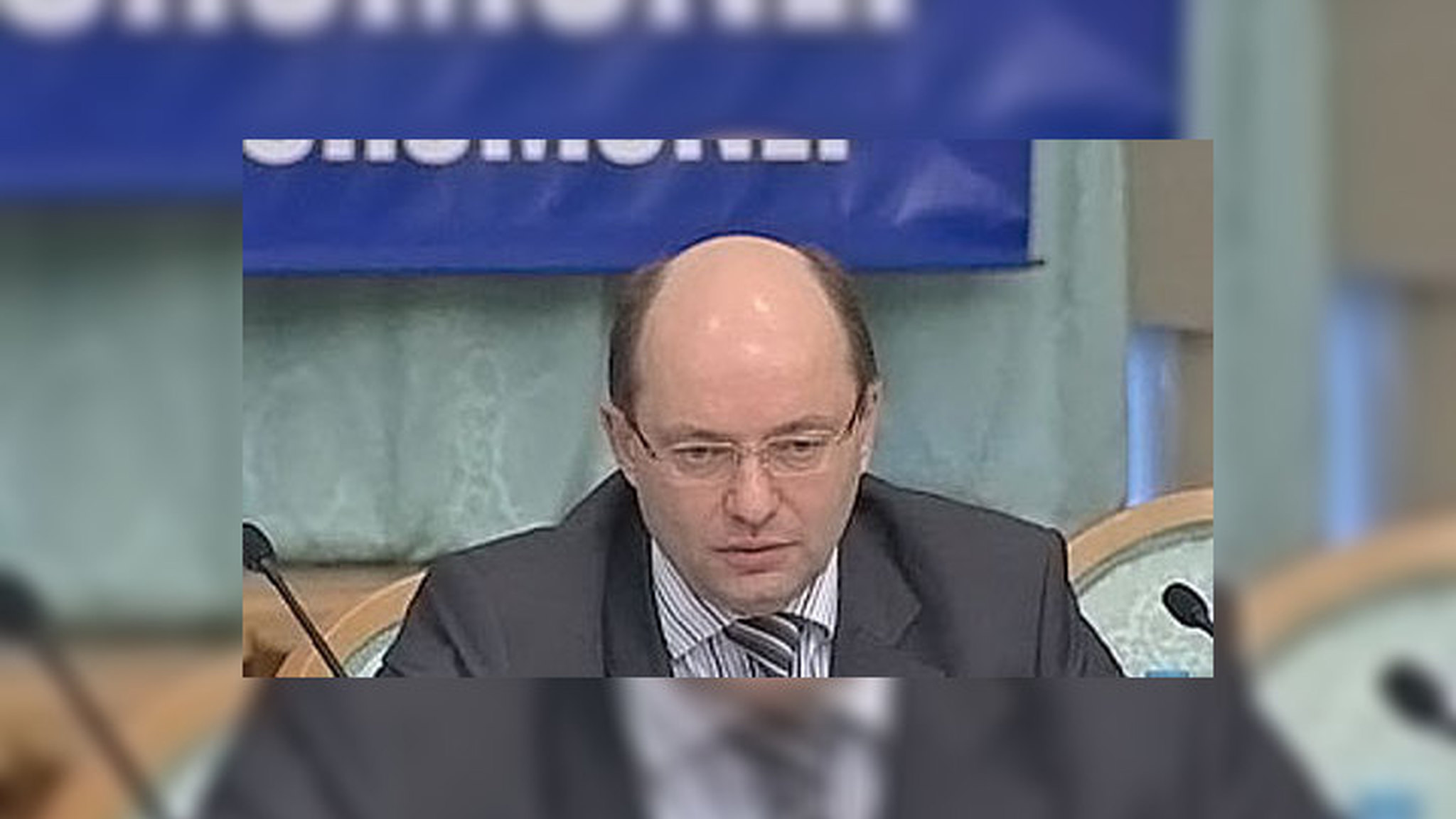 "Ельцинская гвардия" уходит на покой: региональную власть ждут перемены