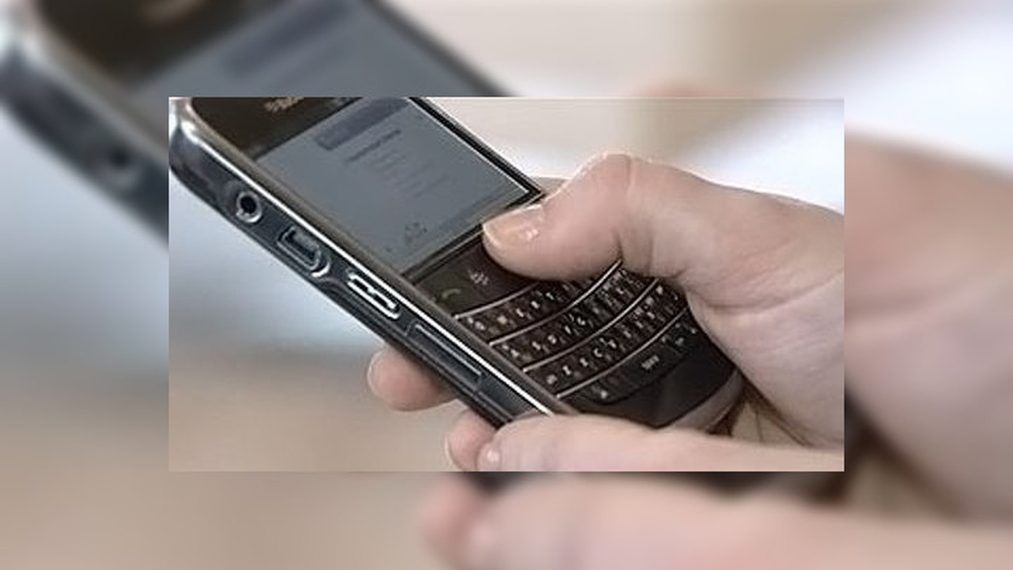 СМС-мошенники открывают "центры помощи" абонентам