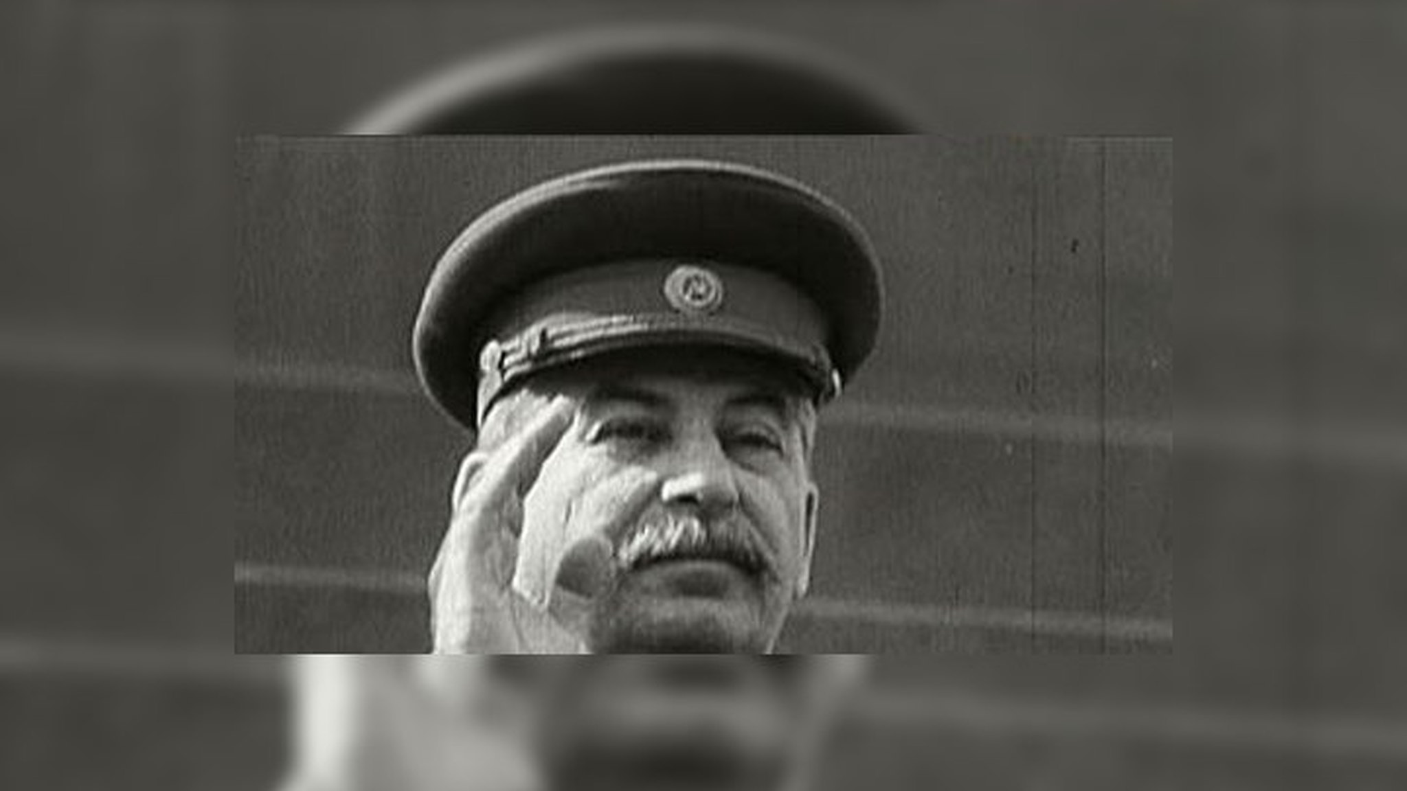 В столичном метро появился еще один Сталин