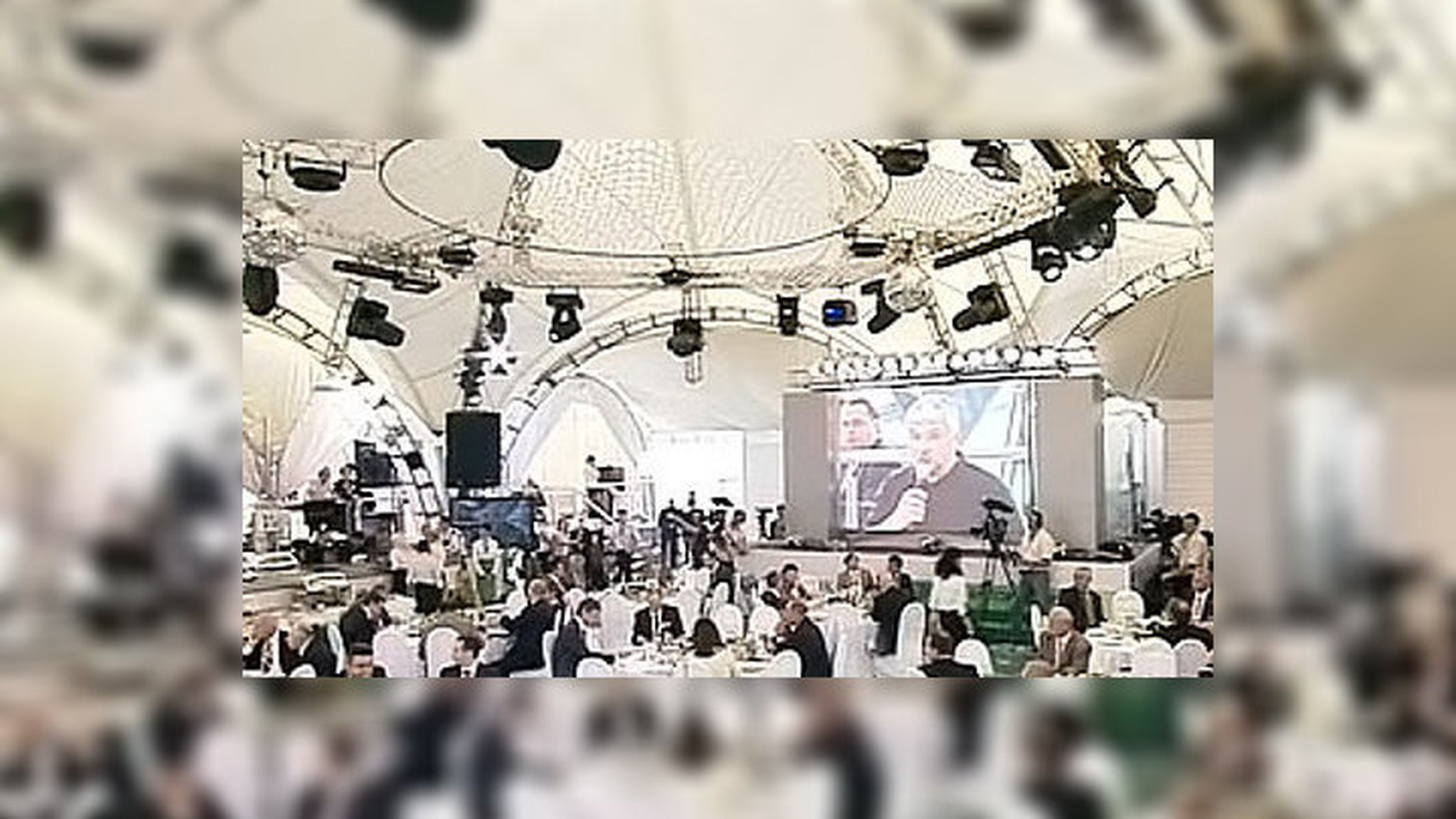Инвестфорум в Сочи щеголяет айпадами