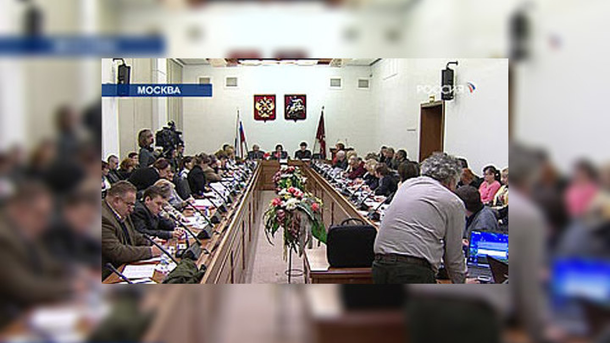 Команду Лужкова надо проредить, но с умом.  Эфир программы "Скажите прямо"