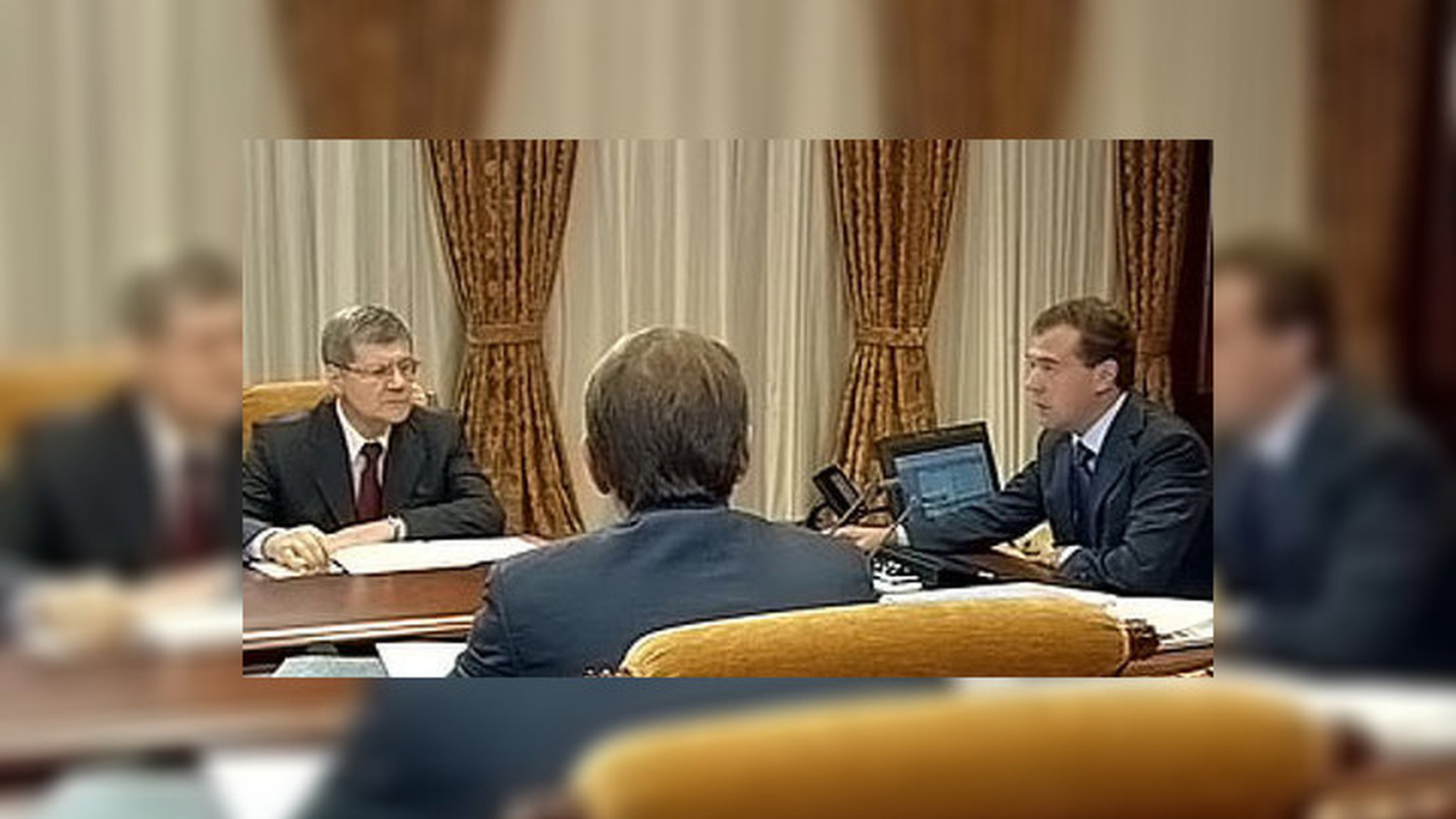 Дмитрий Медведев даст оценку законопроекту "О полиции"