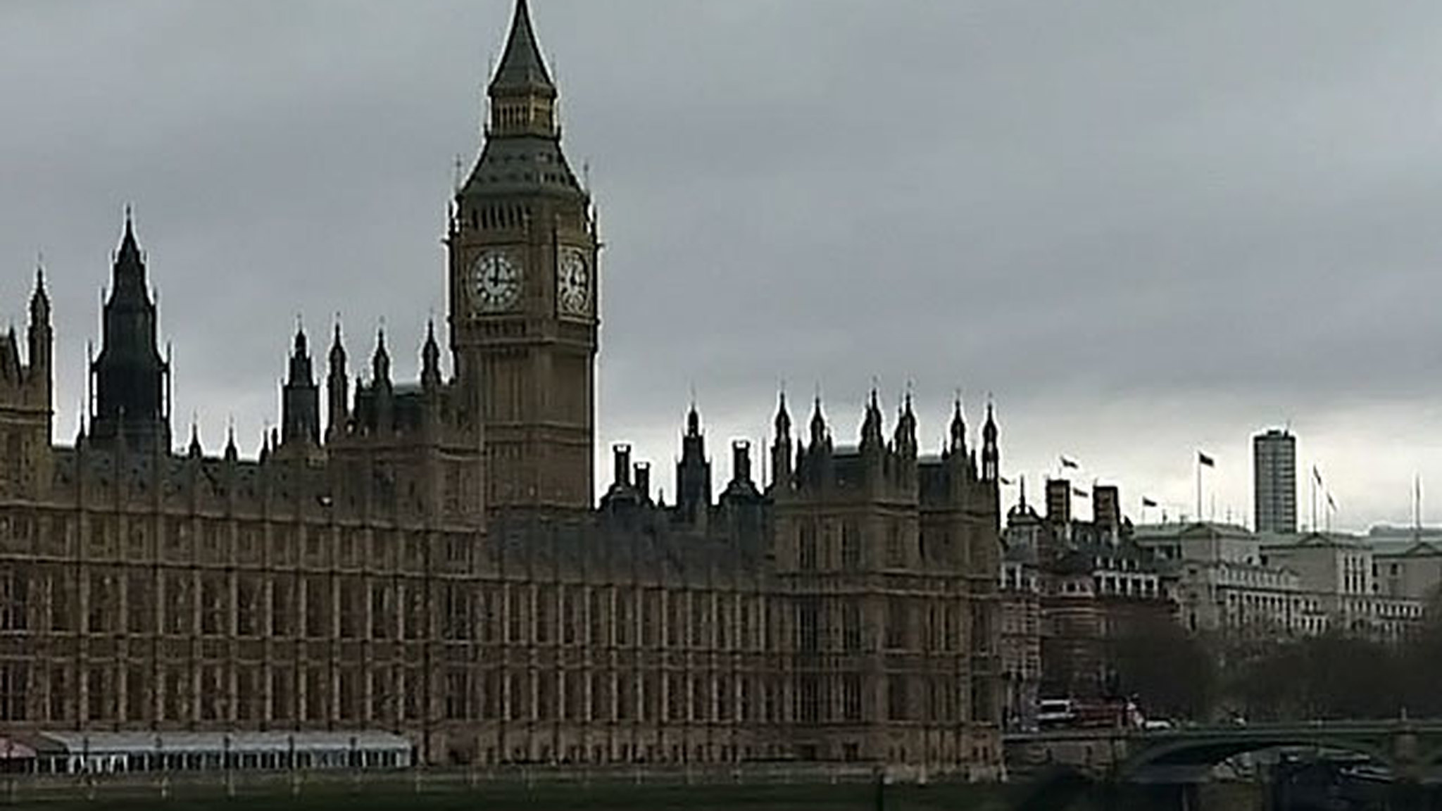 Джон Булль меняет имя на Мохаммеда