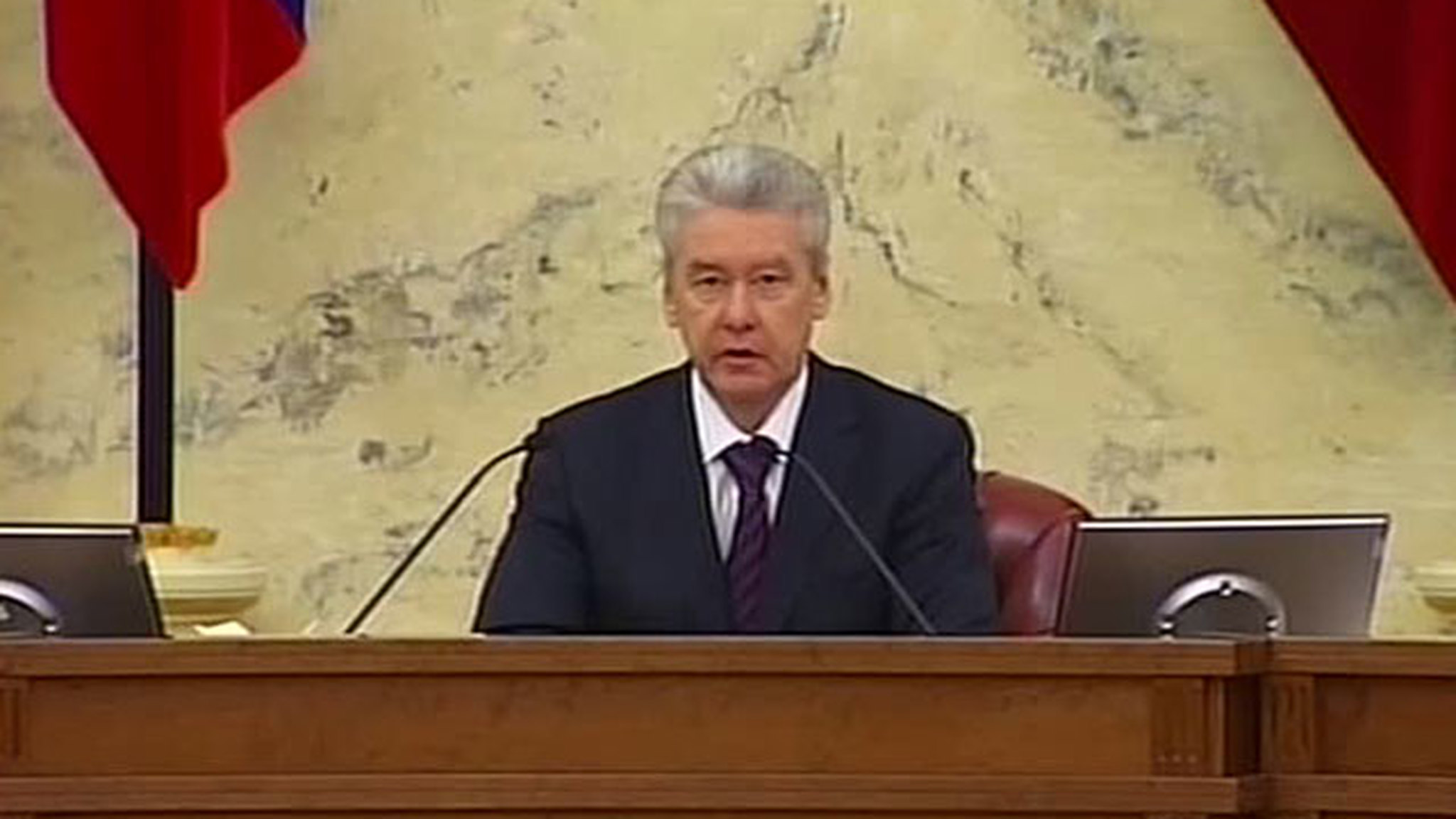 Новый мэр представил старые кадры