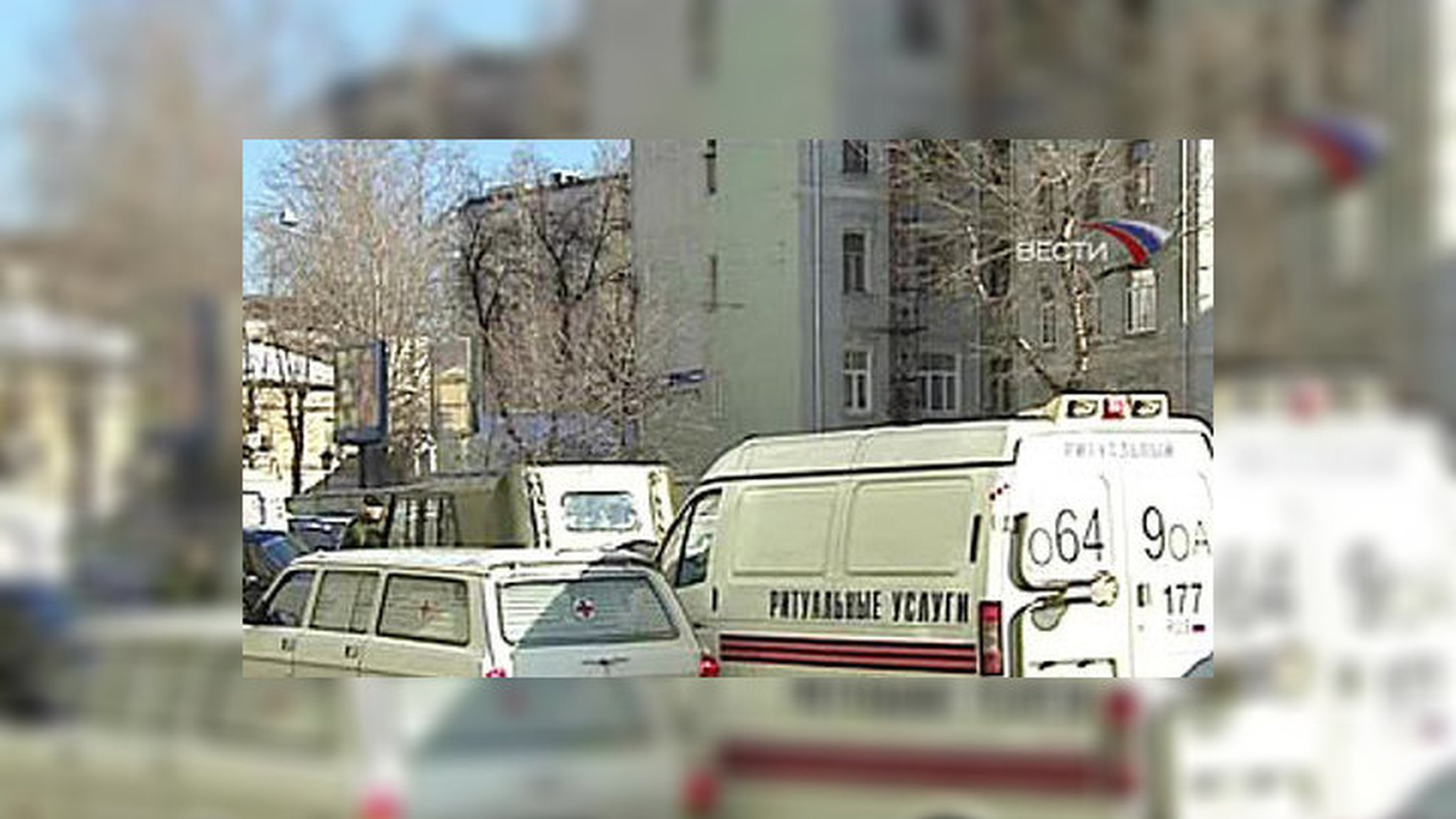 Екатеринбургские катафалки приезжают за живыми