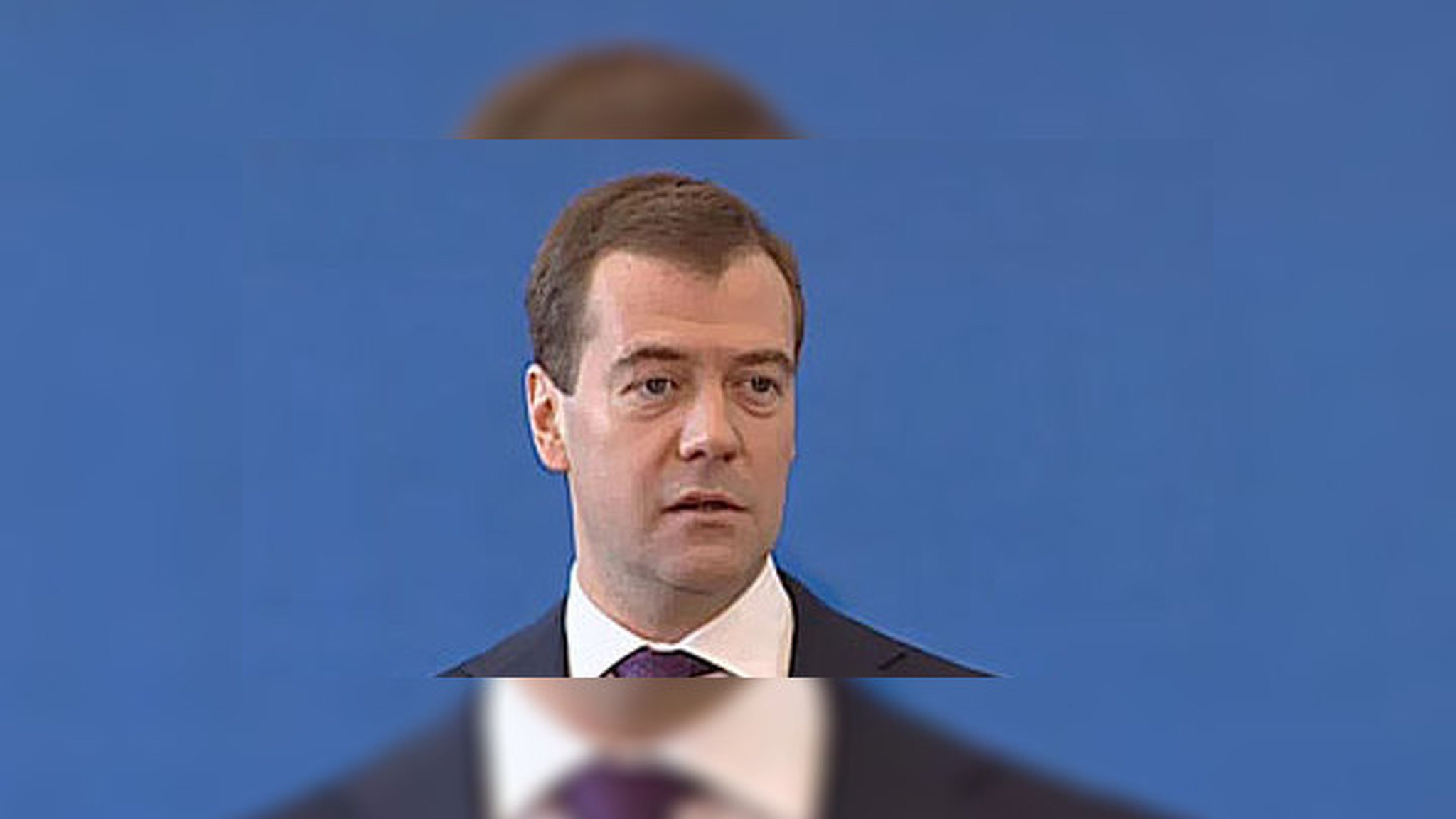 Дмитрий Медведев ответил на серьезные, полусерьезные и неформальные вопросы молодежи