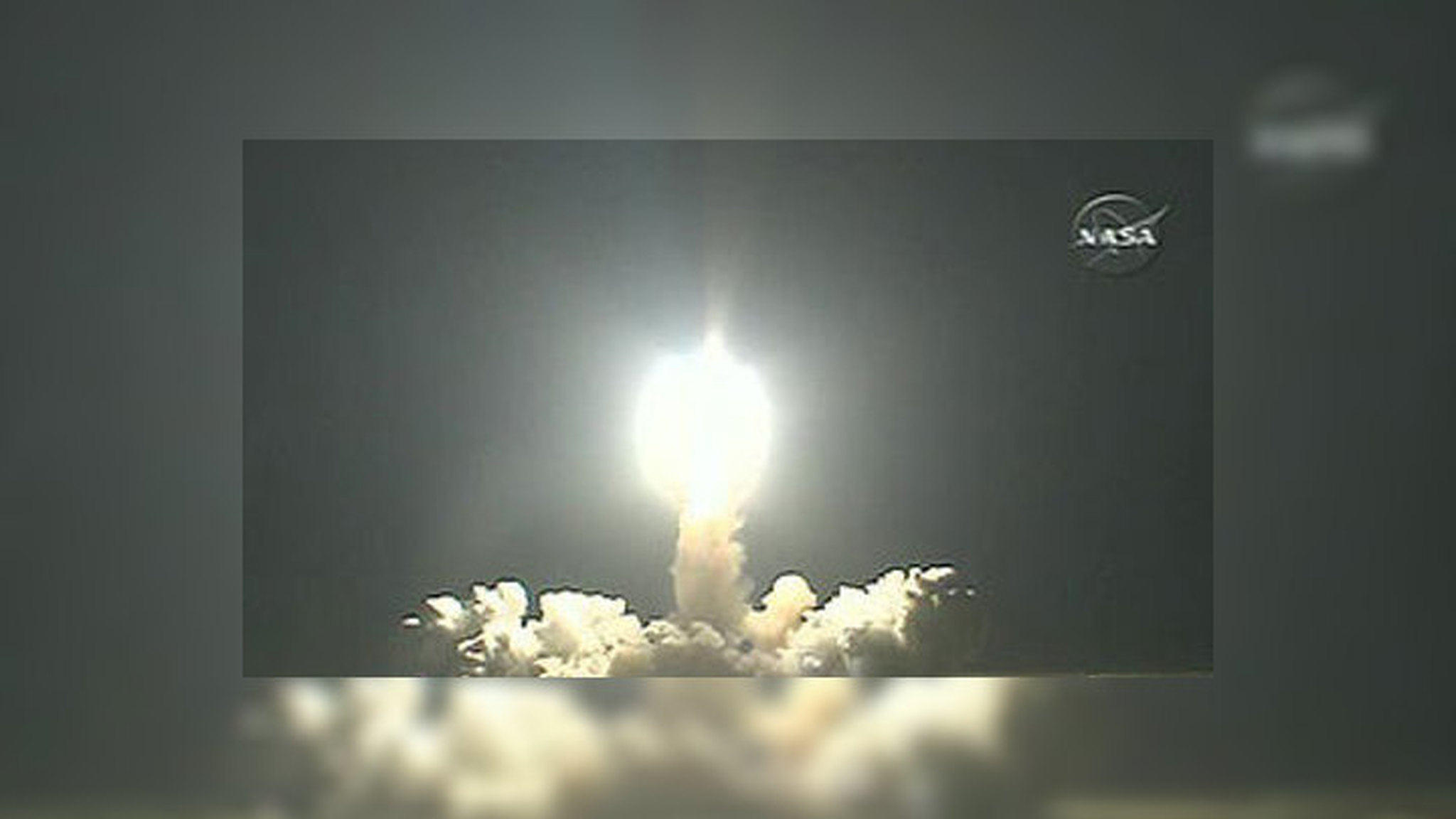 США отказываются от шаттлов и переходят на российские ракеты