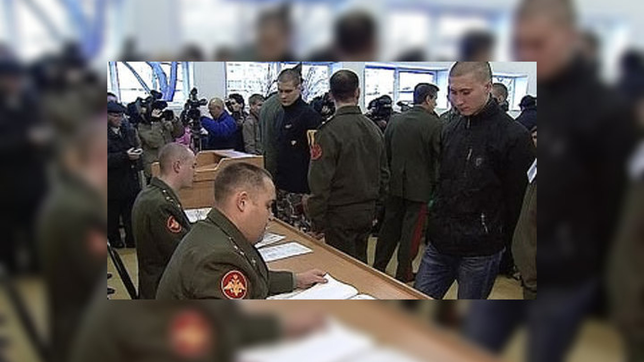 Весенне-осенний призыв догонит "бегающих" уклонистов