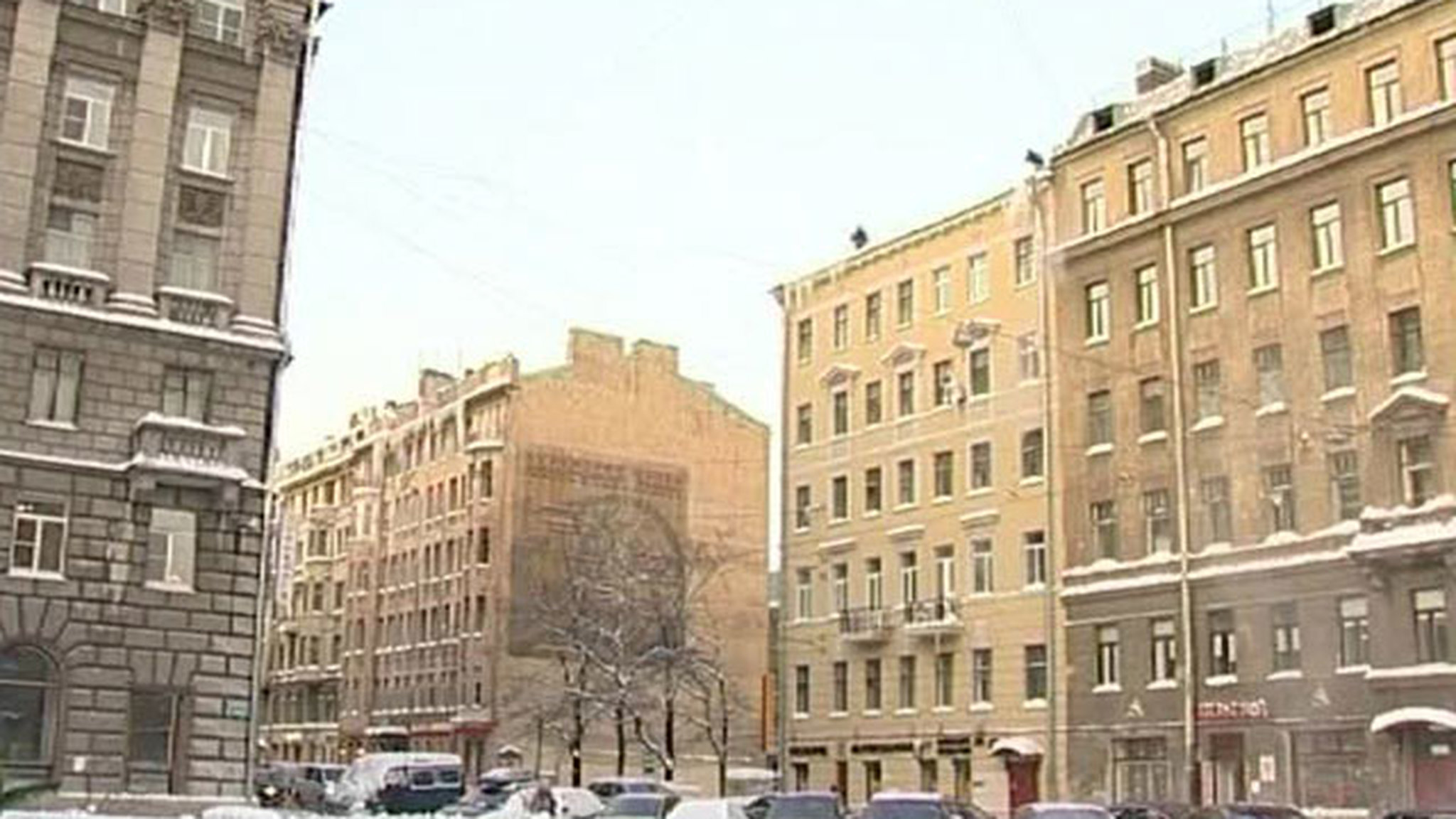 Землетрясение потрясло петербуржцев
