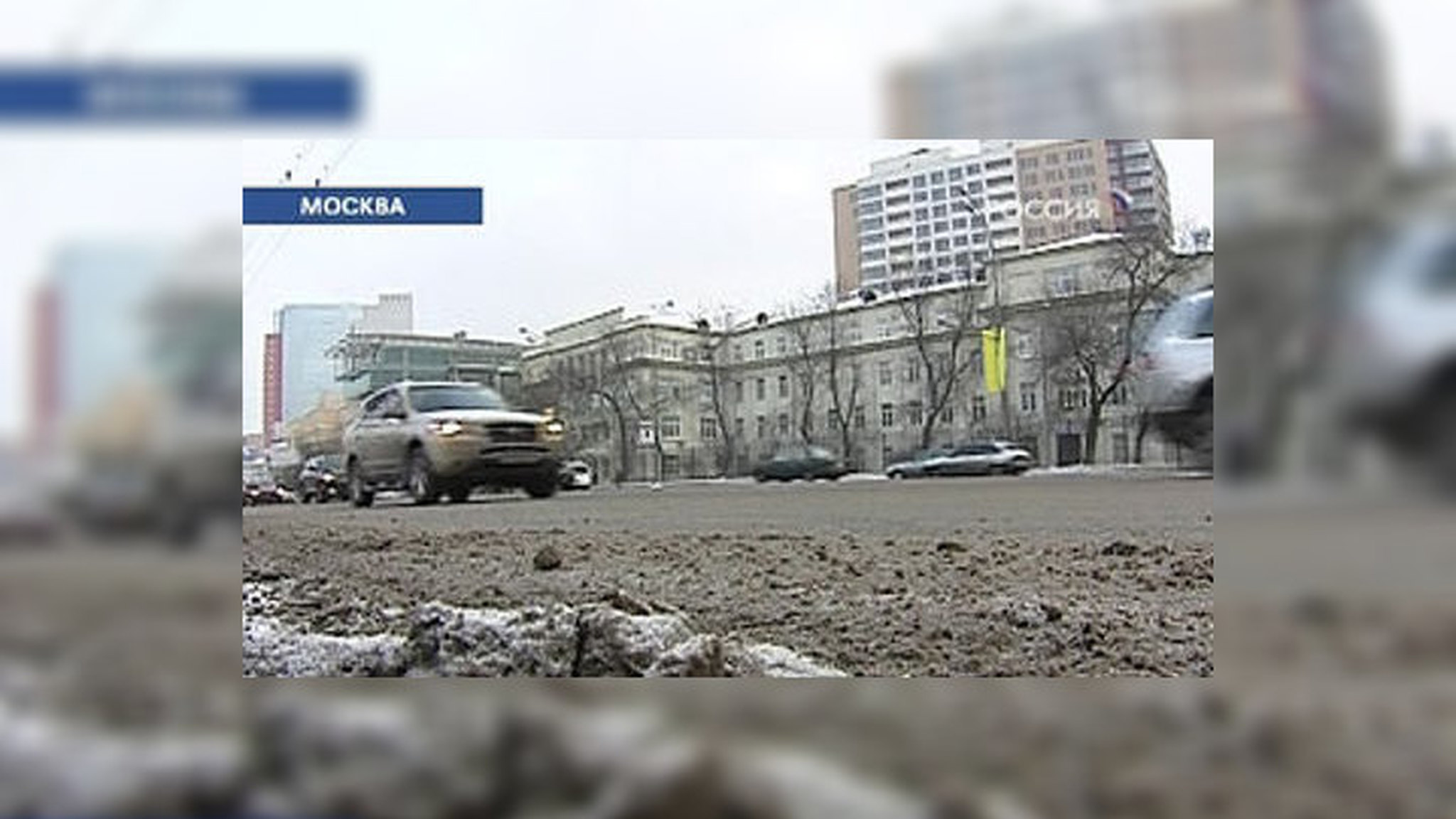 Новый "коктейль Лужкова'': мэр Москвы предлагает заменить одни химикаты - другими