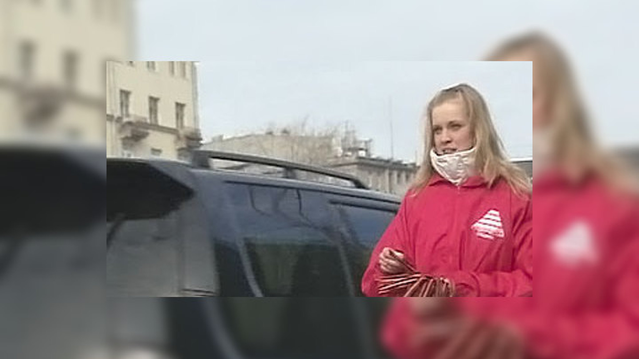 К Дню Победы москвичи превращают свои машины в танки и штурмовики