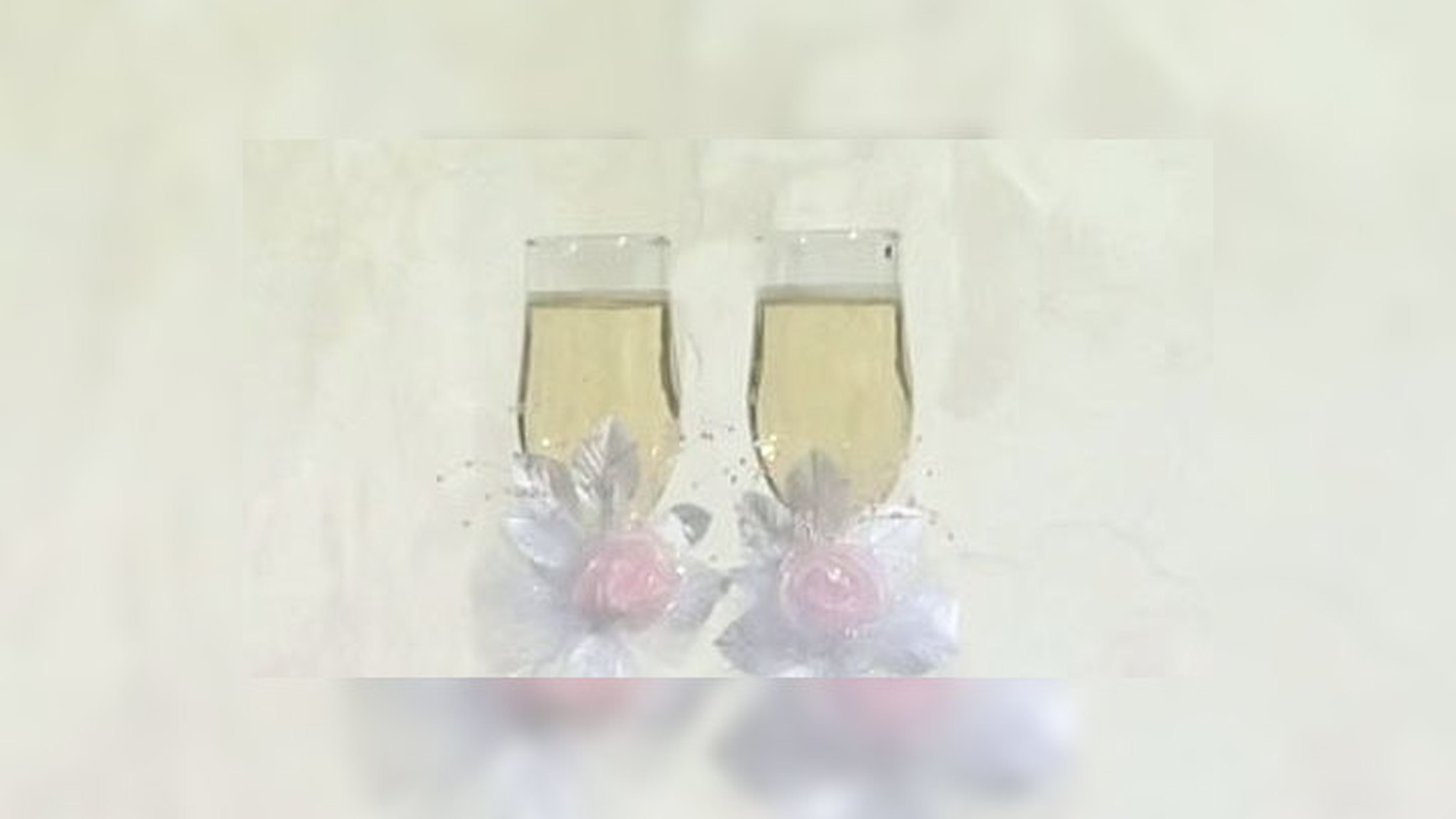 Фиктивных супругов разводят пачками