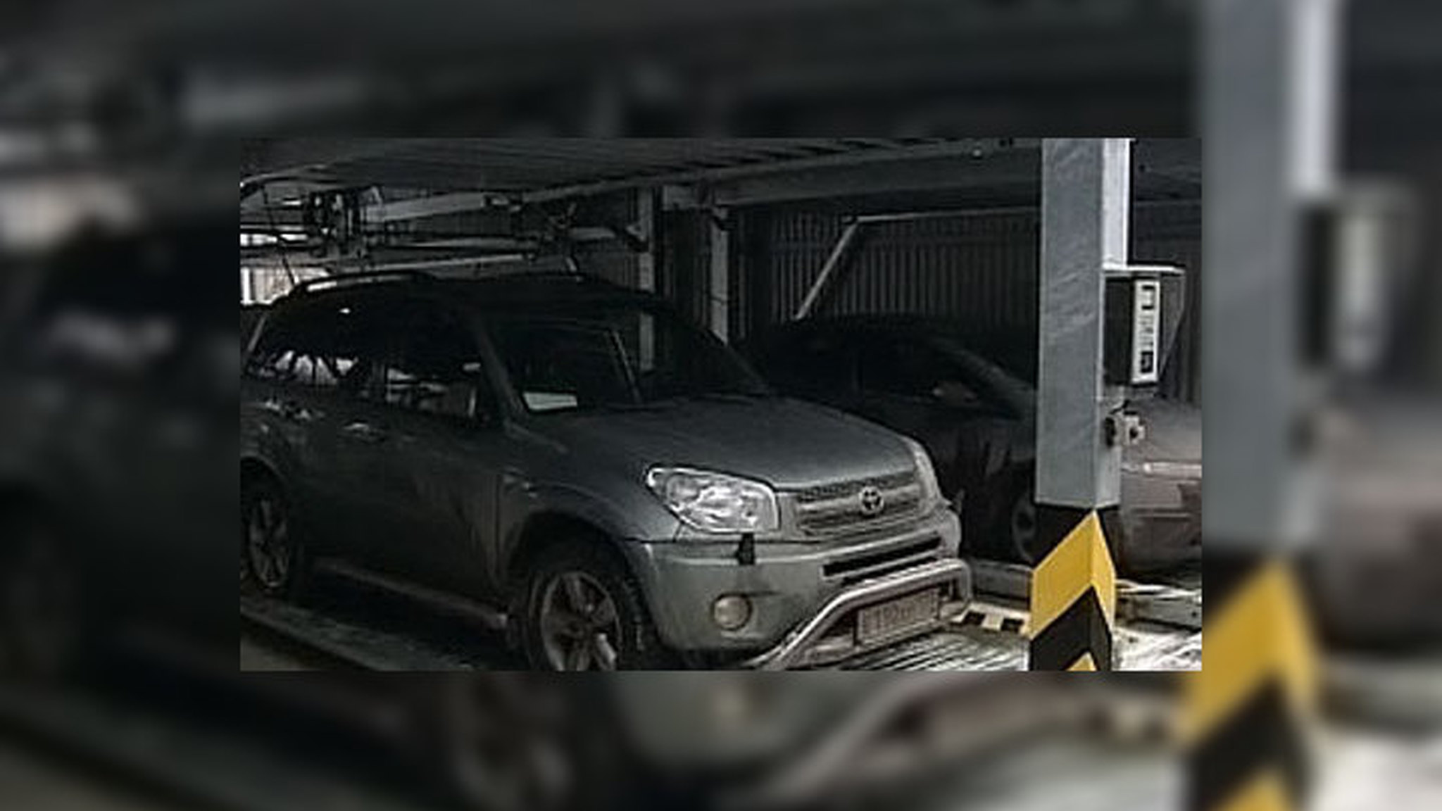 Власти Москвы пытаются найти выход из парковочного тупика