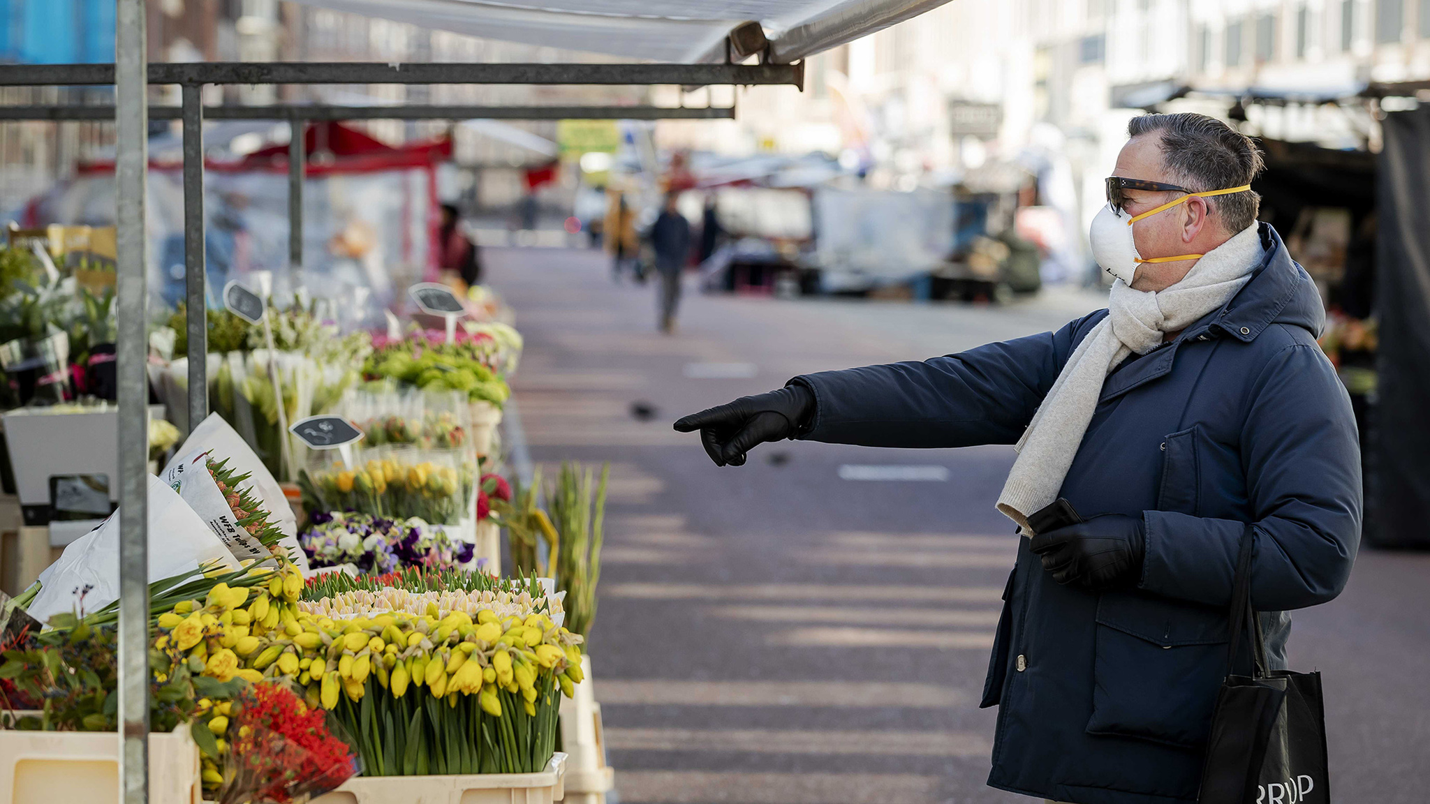 Суд в Гааге постановил отменить комендантский час в Нидерландах
