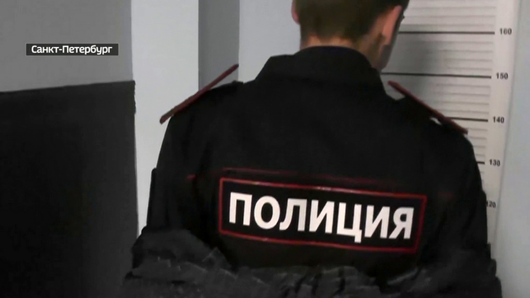 В Петербурге поймали студентов-мошенников, предлагавших платную дезинфекцию квартир