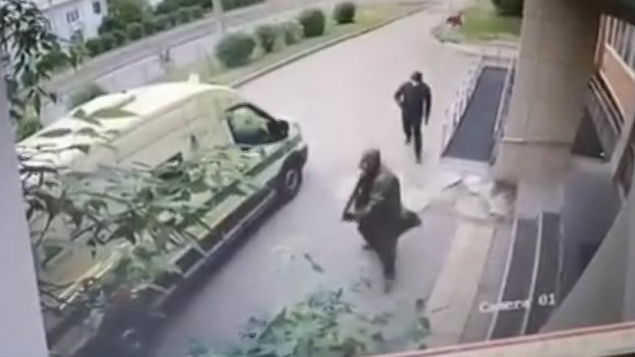 Преступники специально стреляли по рукам: подробности нападения на красноярских инкассаторов