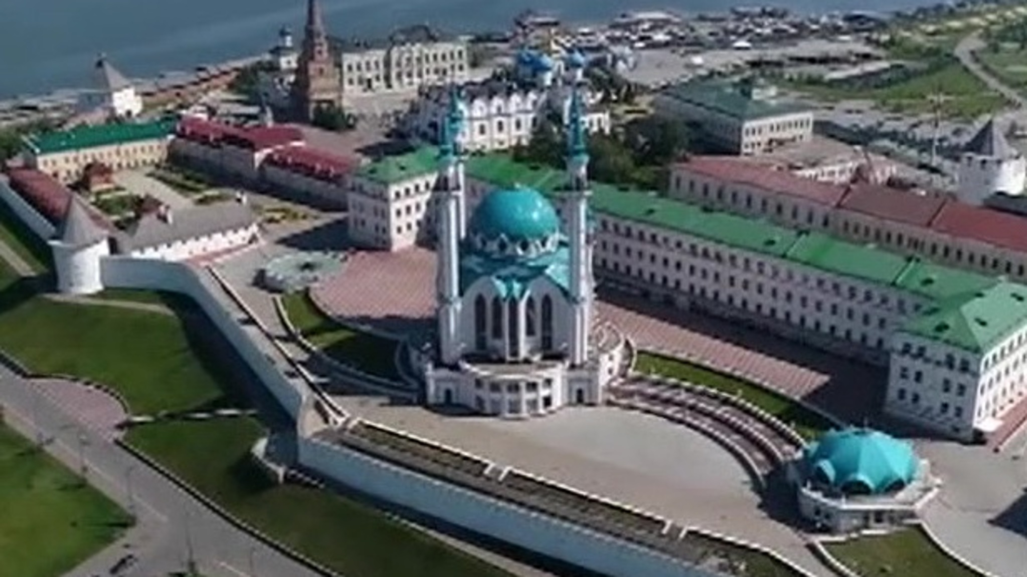 В Татарстане открываются торговые центры, спортзалы и религиозные объекты