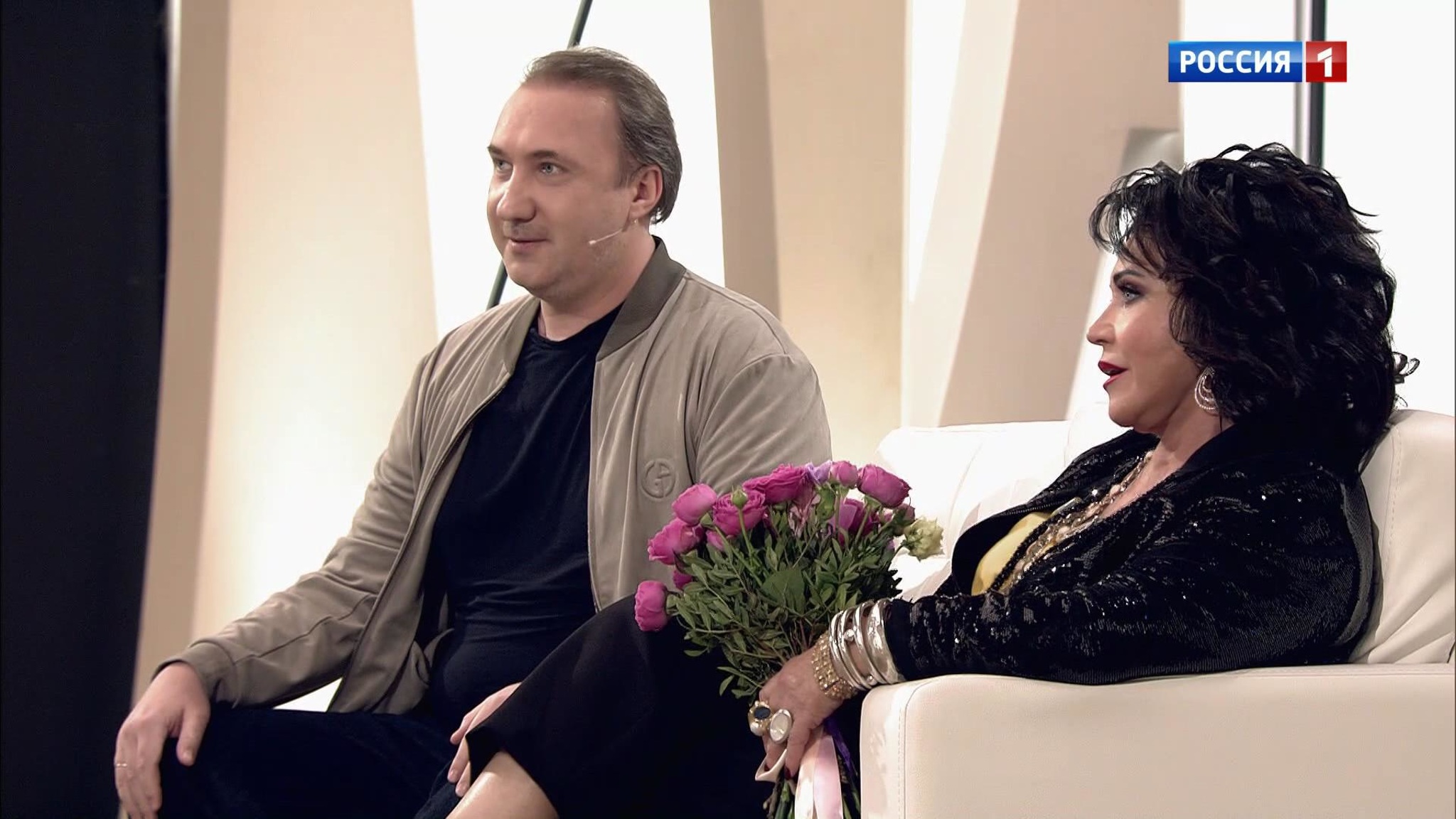 Бабкина: "Когда пришла в сознание, узнала, что у сына Данилы тоже коронавирус"