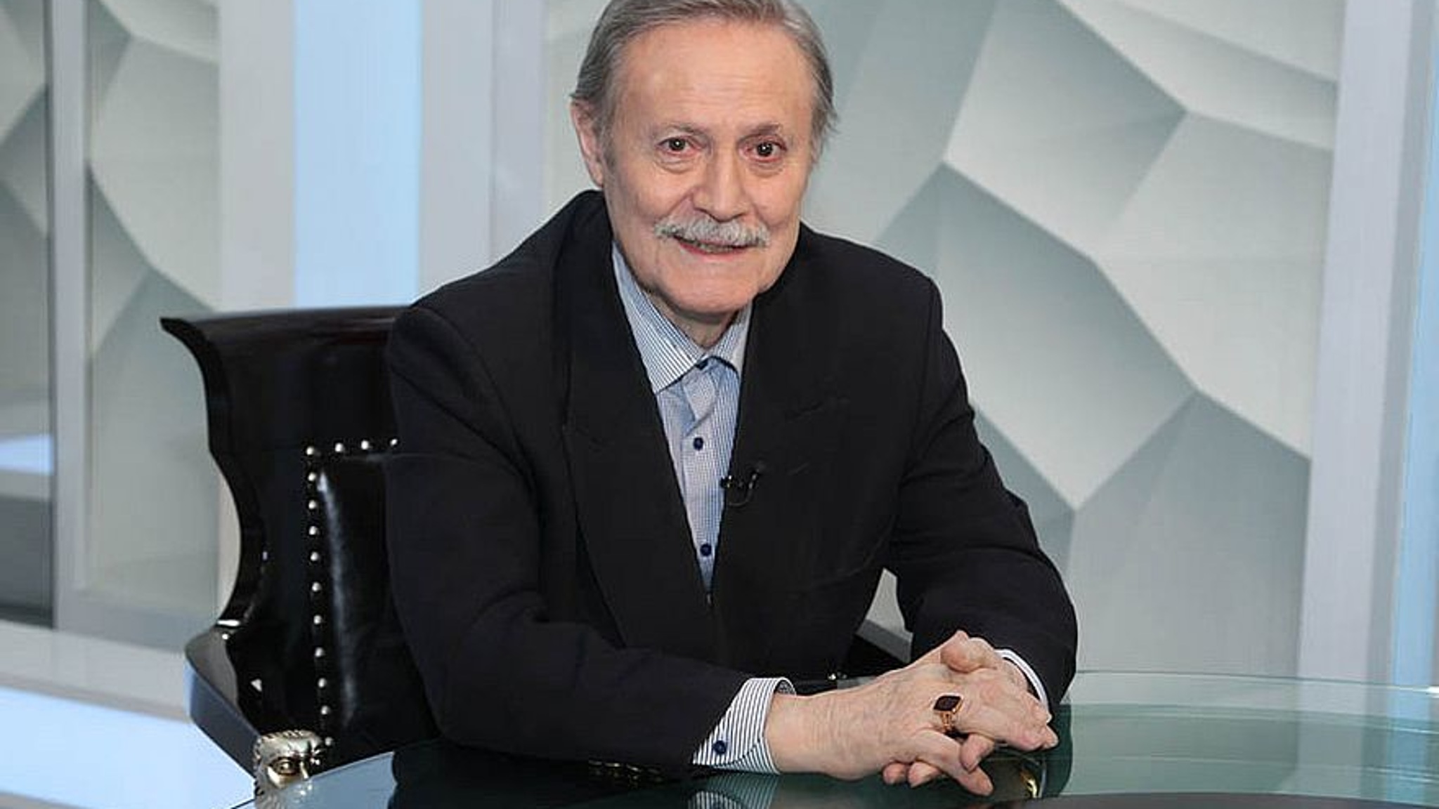 Актер Юрий Соломин госпитализирован с ковидом