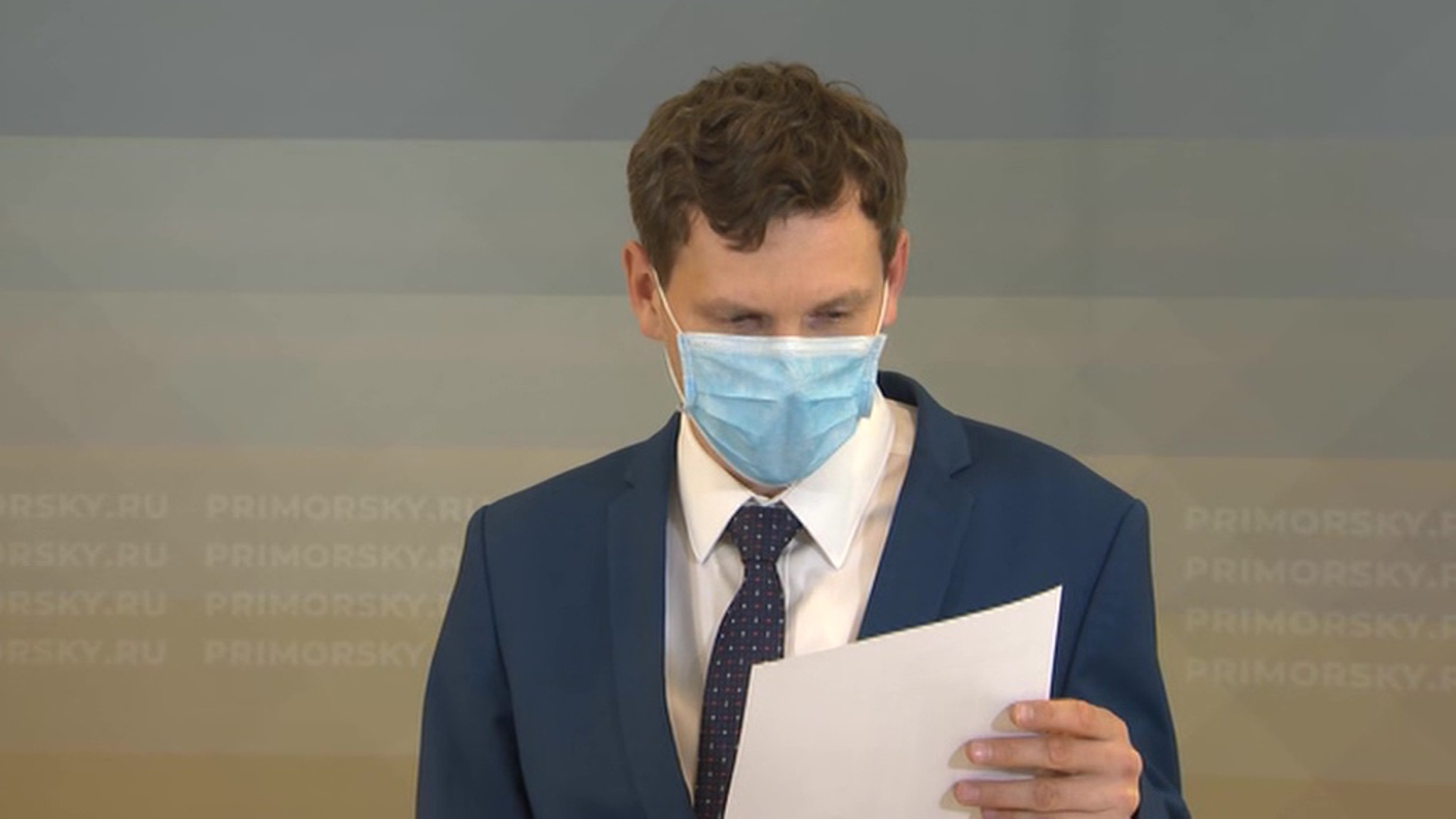 Жители Приморья приходят голосовать целыми семьями