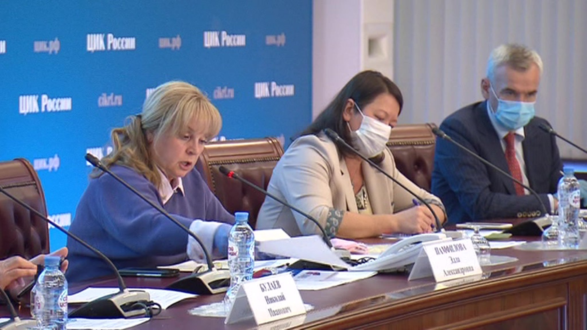 В ЦИК не поступало обращений на серьезные нарушения в ходе голосования на выборах