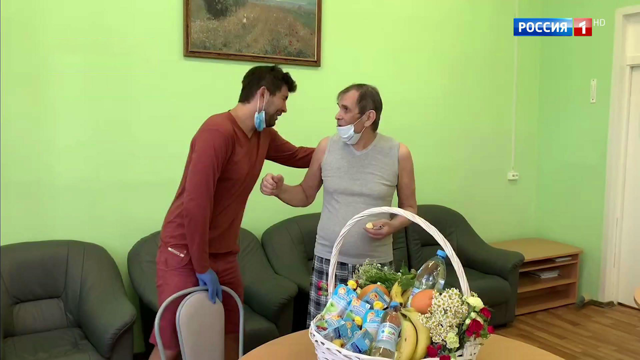 Сошел с ума? Бари Алибасова поместили в психиатрическую клинику