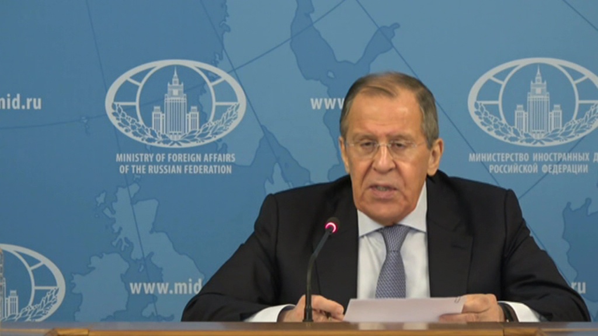 Лавров: в условиях пандемии коронавируса странам мира необходимо объединяться
