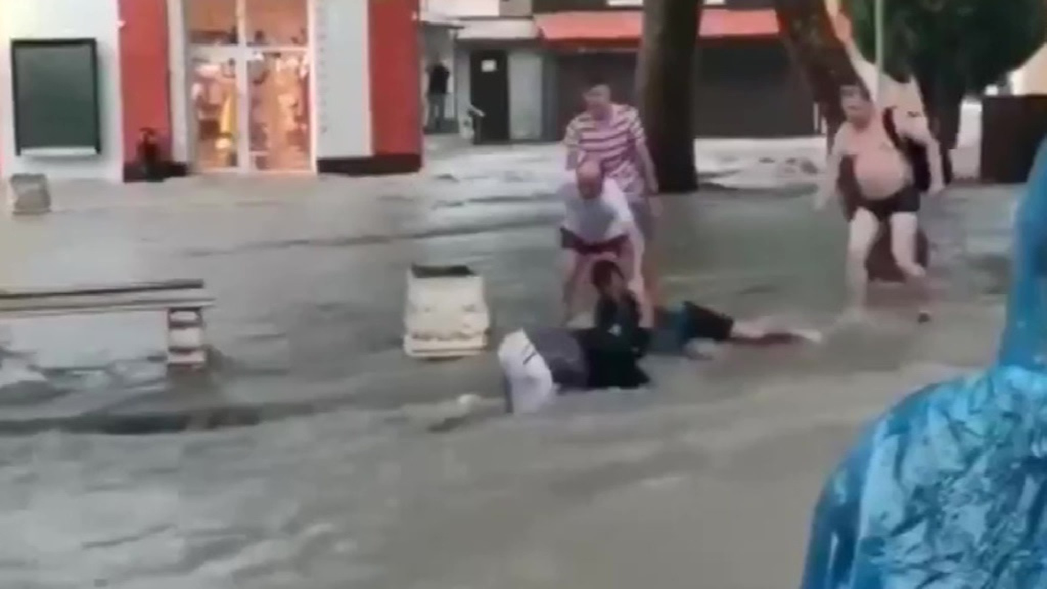 Мощные ливни обрушились на юг России