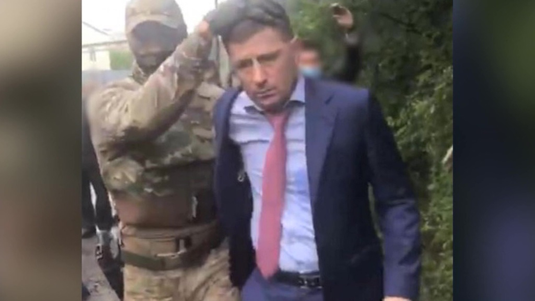 По подозрению в организации убийств задержан губернатор Хабаровского края Сергей Фургал