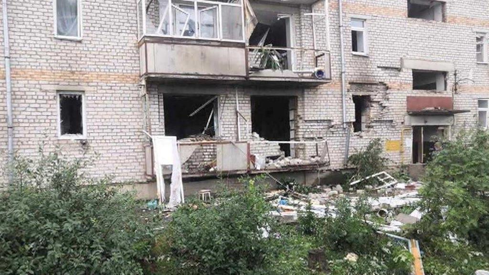 В жилом доме в Кировской области произошел взрыв