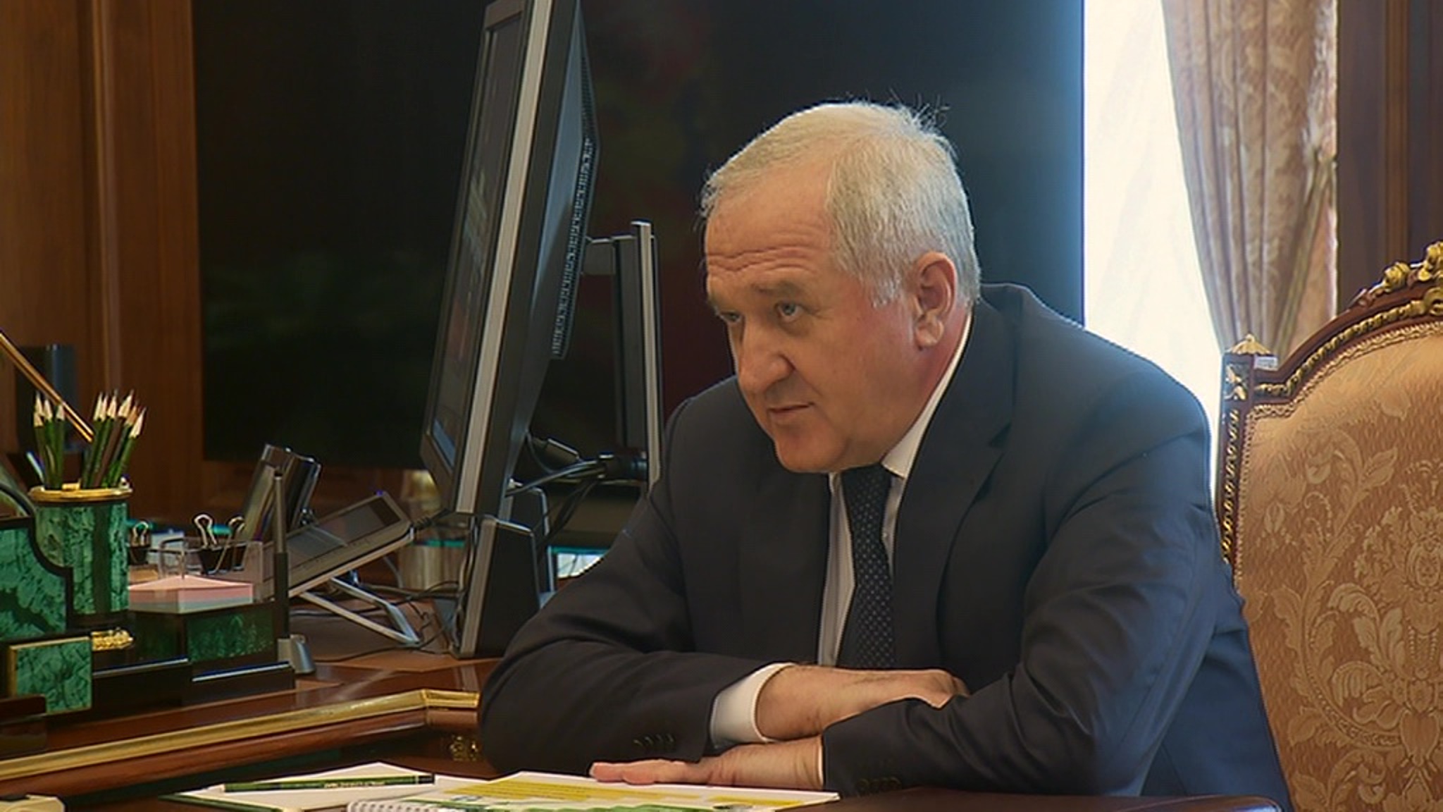 Булавин: за первое полугодие ожидаем 2,42 миллиарда рублей таможенных платежей