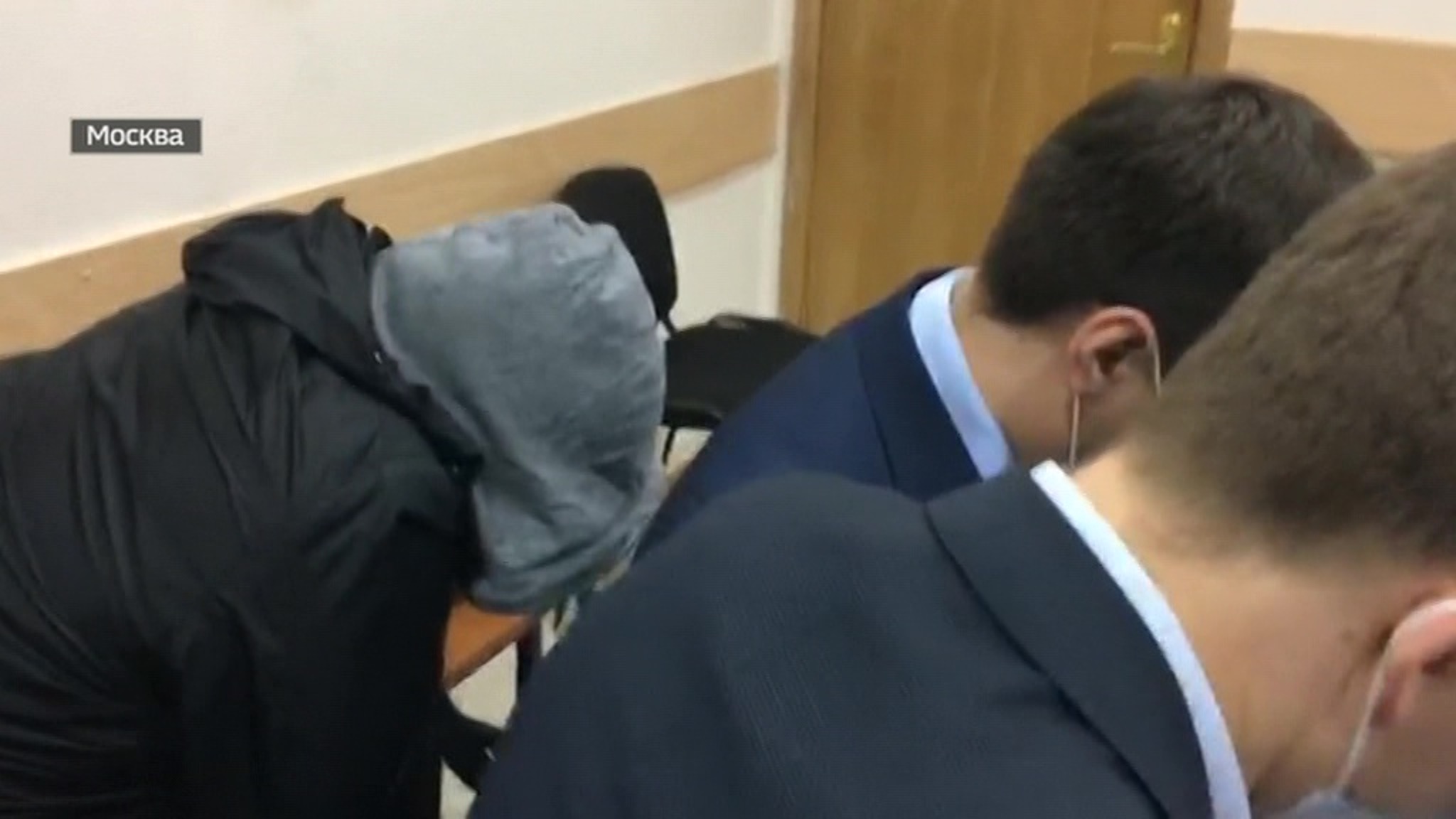 Замглавы "Почты России" Сергея Емельченкова отправили под домашний арест