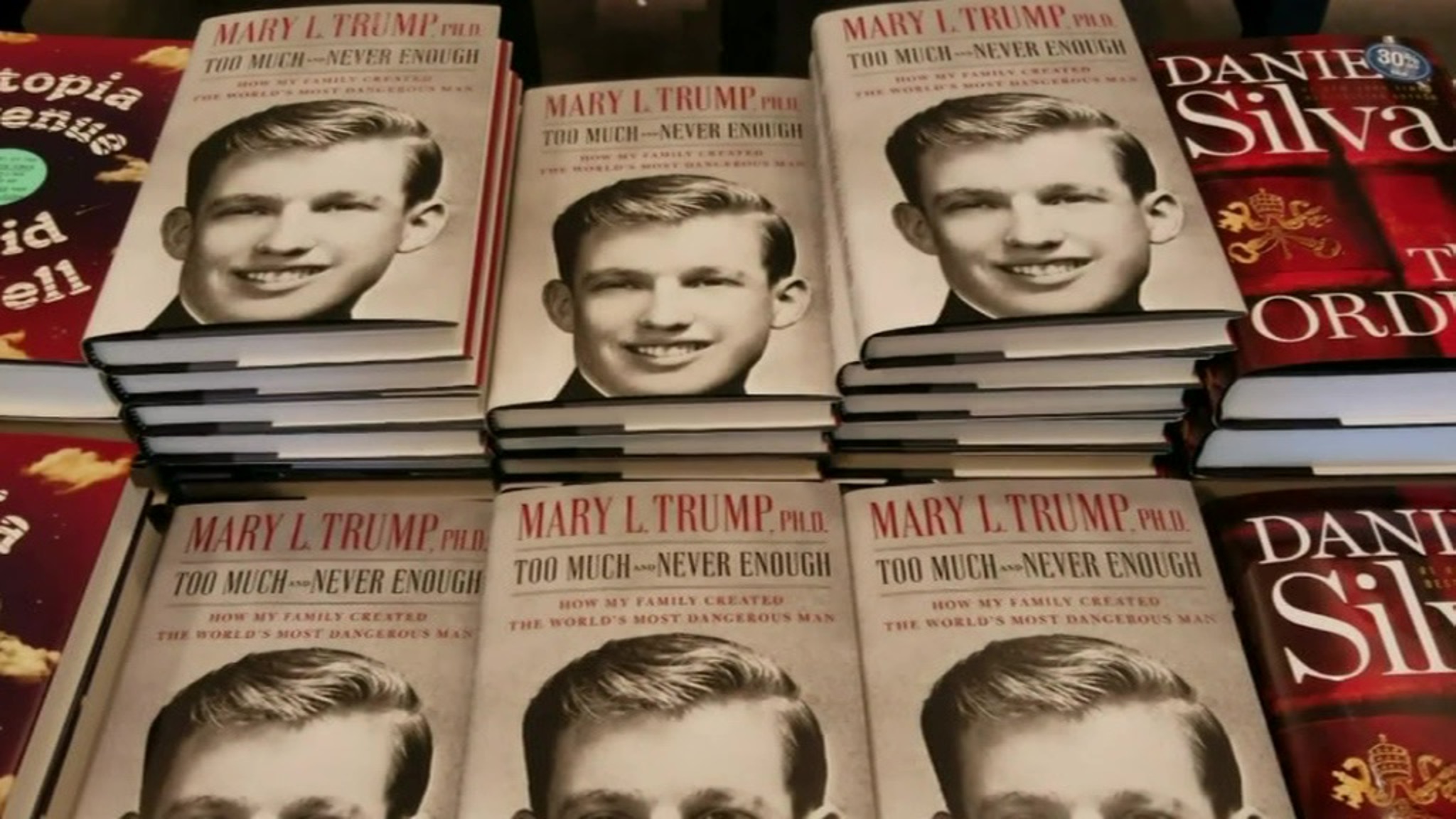 Скандальная книга племянницы Трампа раскуплена в первый же день