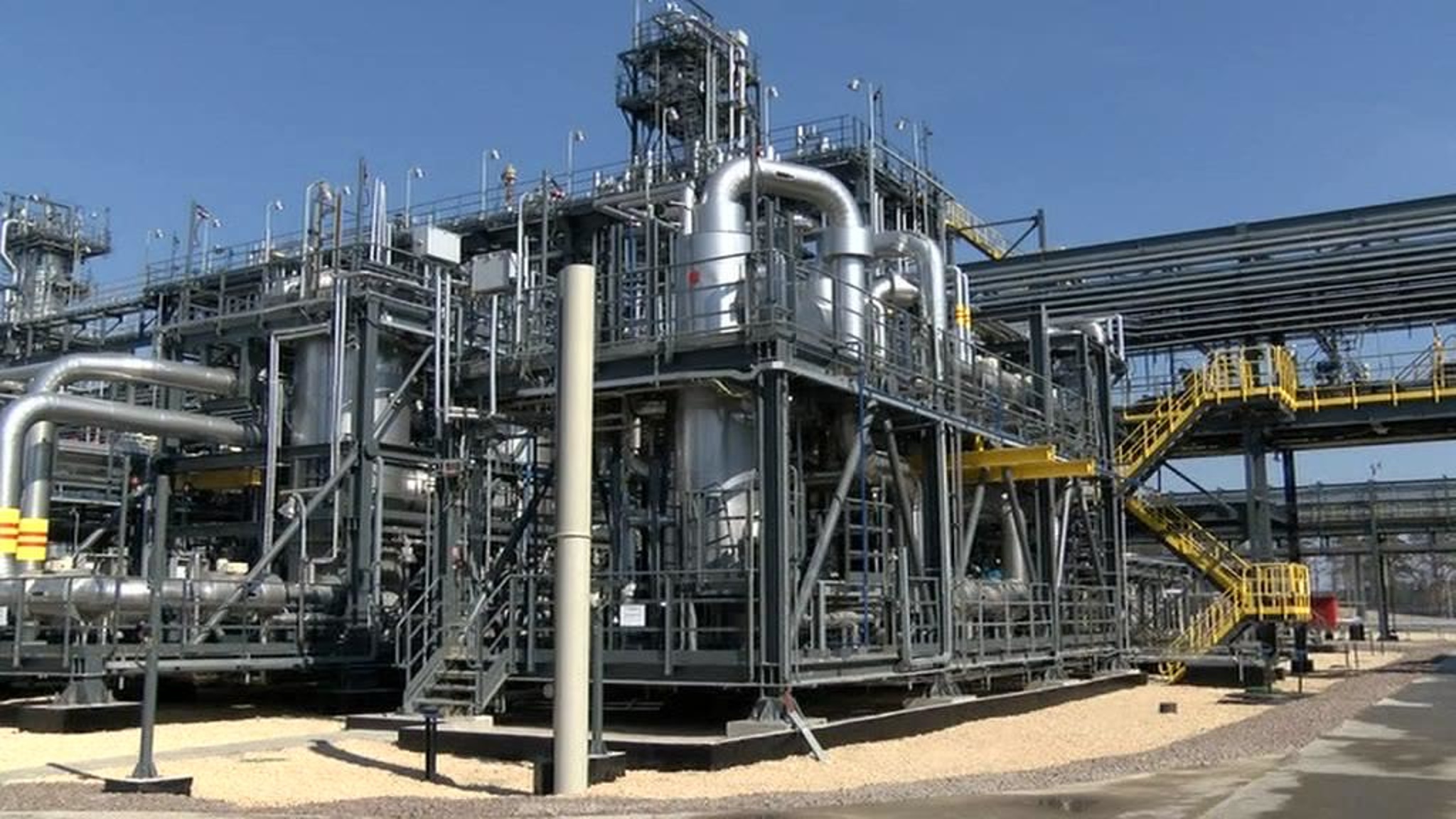 Нефть не надо заливать деньгами: самые эффективные меры поддержки энергетической отрасли