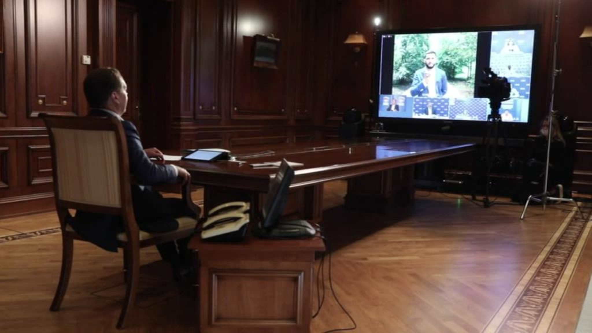 Медведев: "ПолитСтартап" стал востребованным кадровым проектом "Единой России"