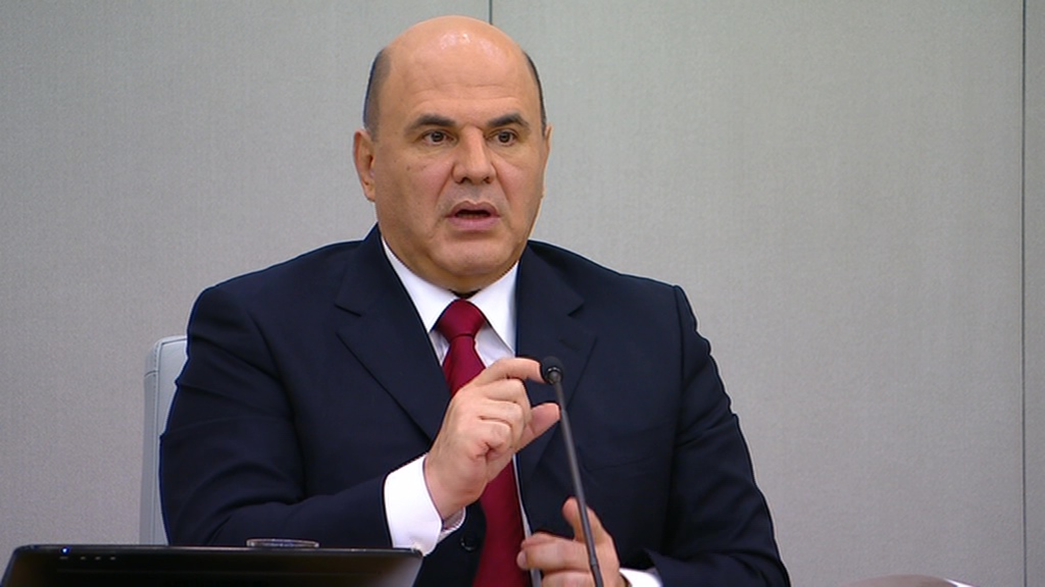 Мишустин: семьи с низкими доходами получают субсидию на оплату ЖКУ из регионального бюджета