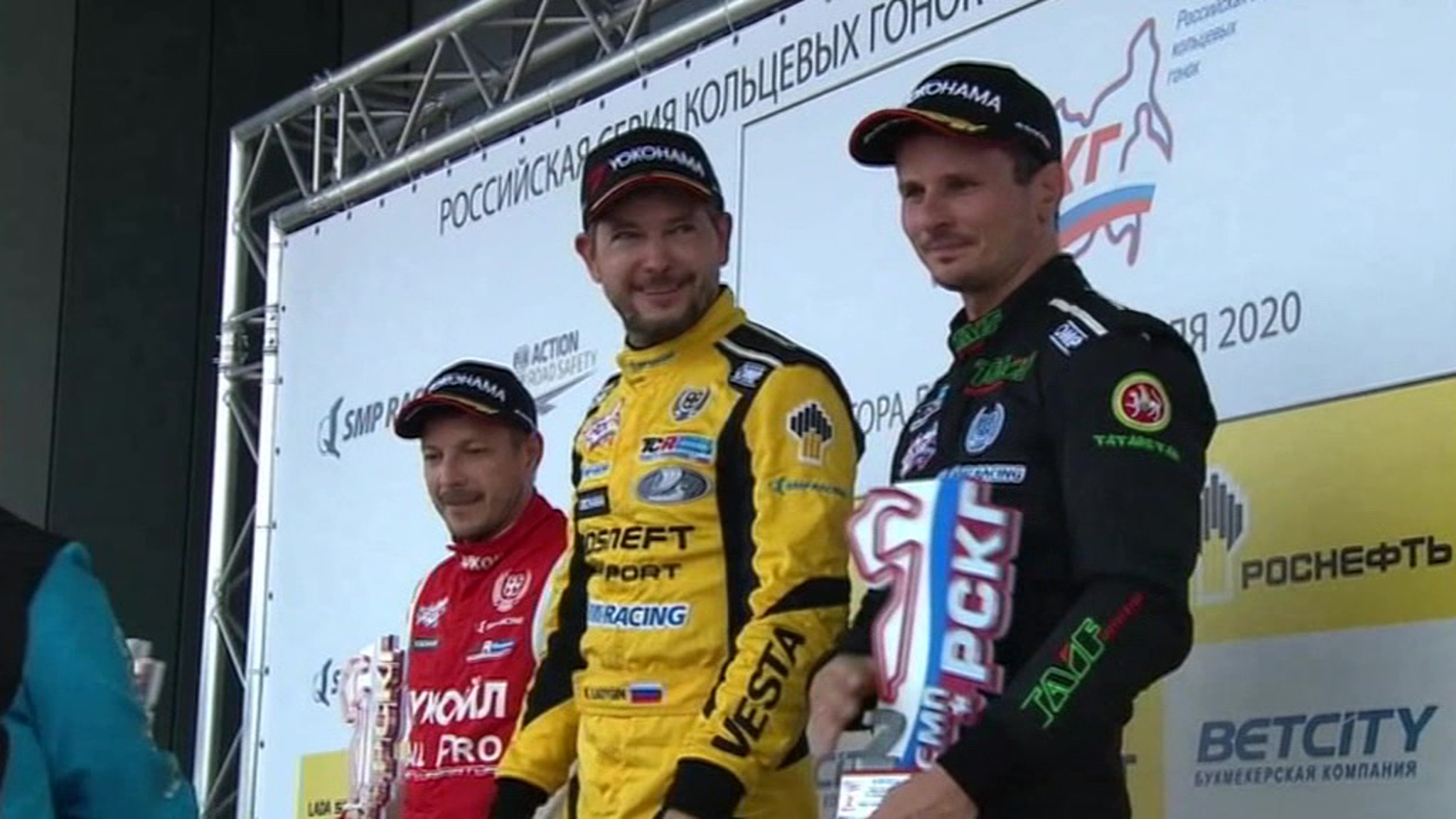Успех команды LADA Sport ROSNEFT