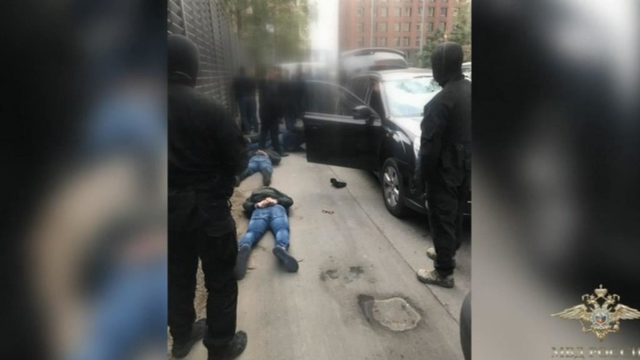 Полицейский и вор по совместительству: в Москве задержана банда домушников-рецидивистов