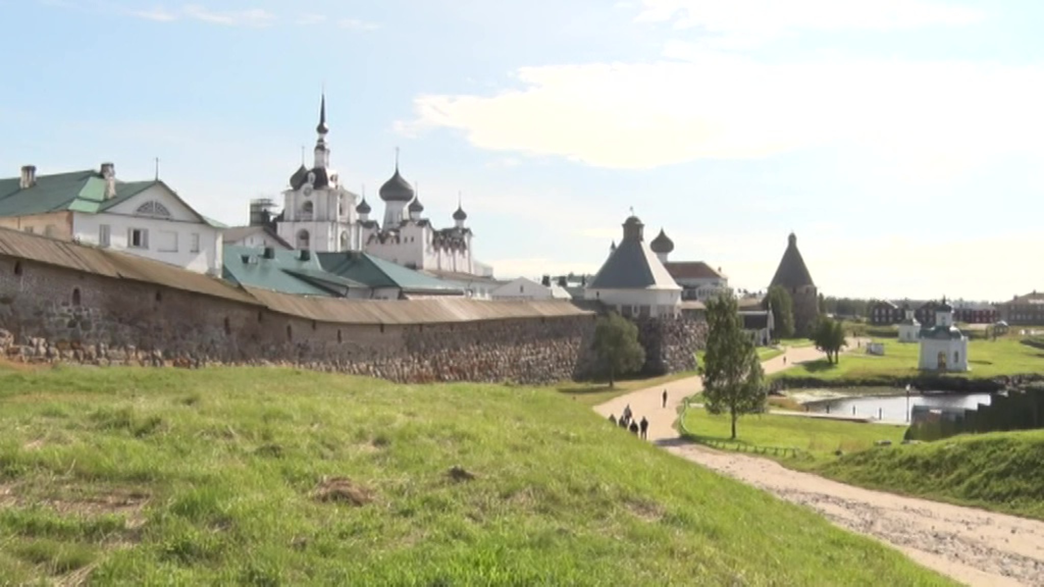 Симпозиум современного искусства открылся на Соловках