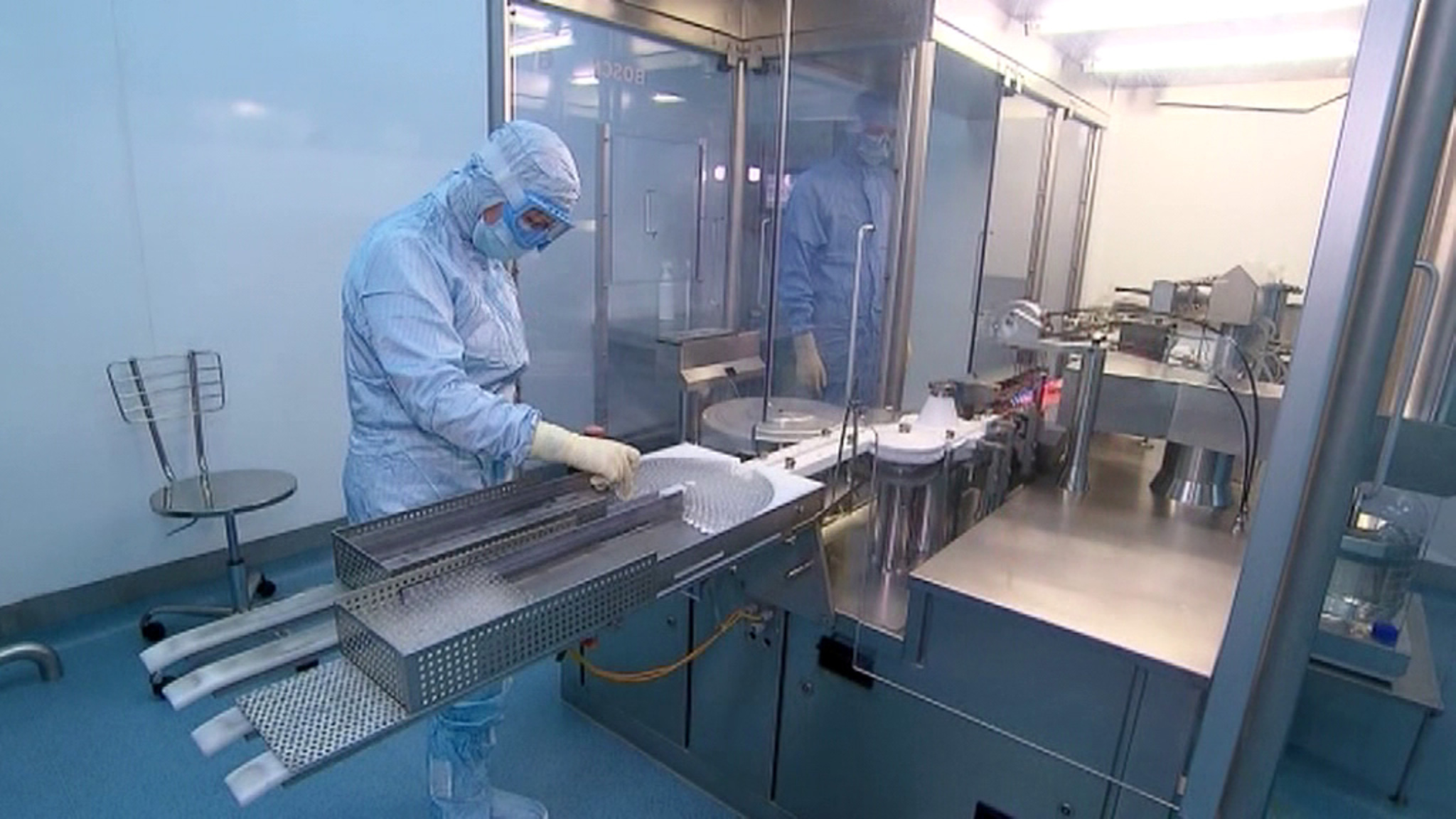 Многие страны могут стать хабами по производству вакцин от COVID-19: РФПИ заинтересован в международном сотрудничестве