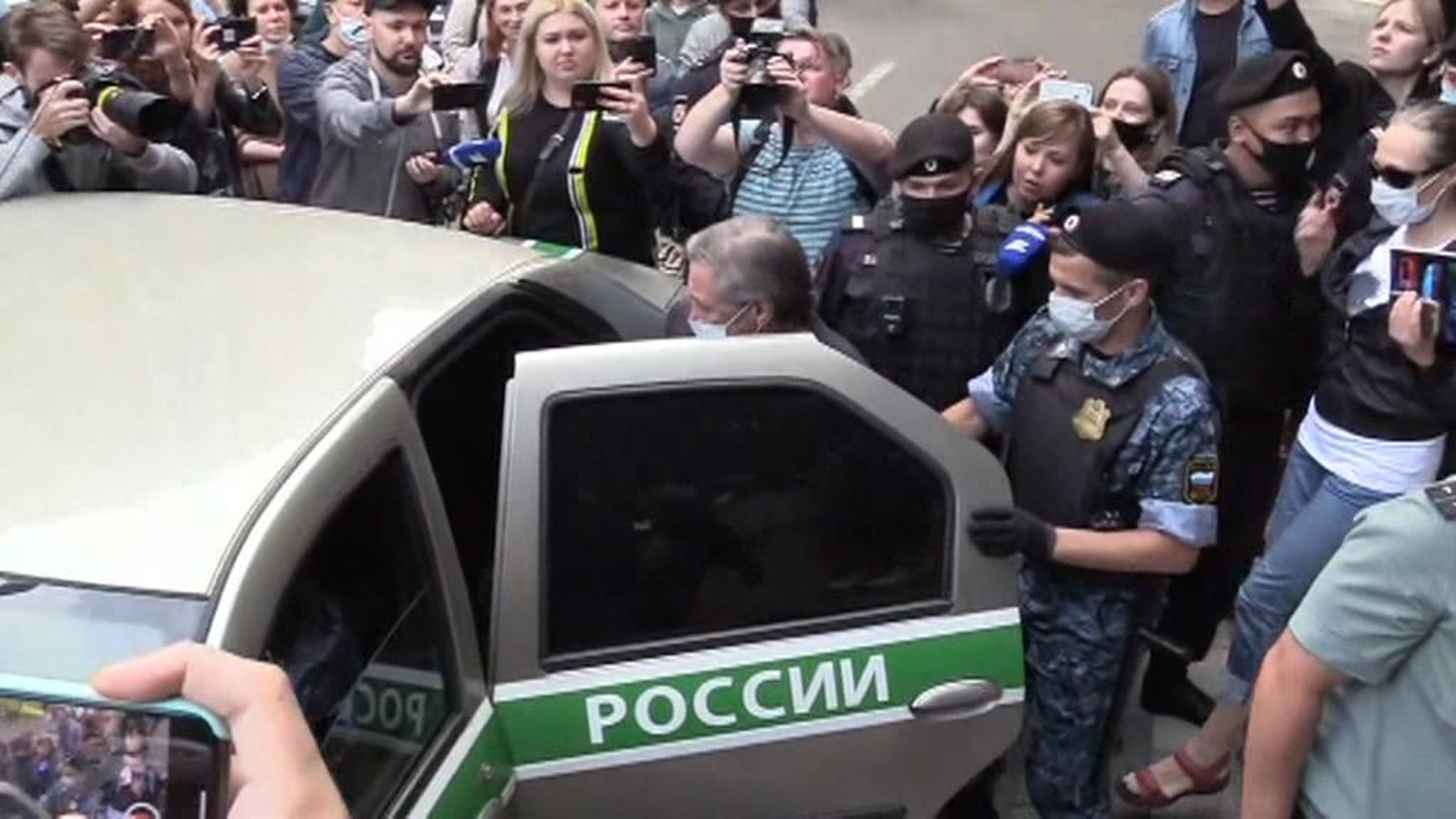 Я ужасный нечеловек: Ефремов посвятил погибшему стихотворение