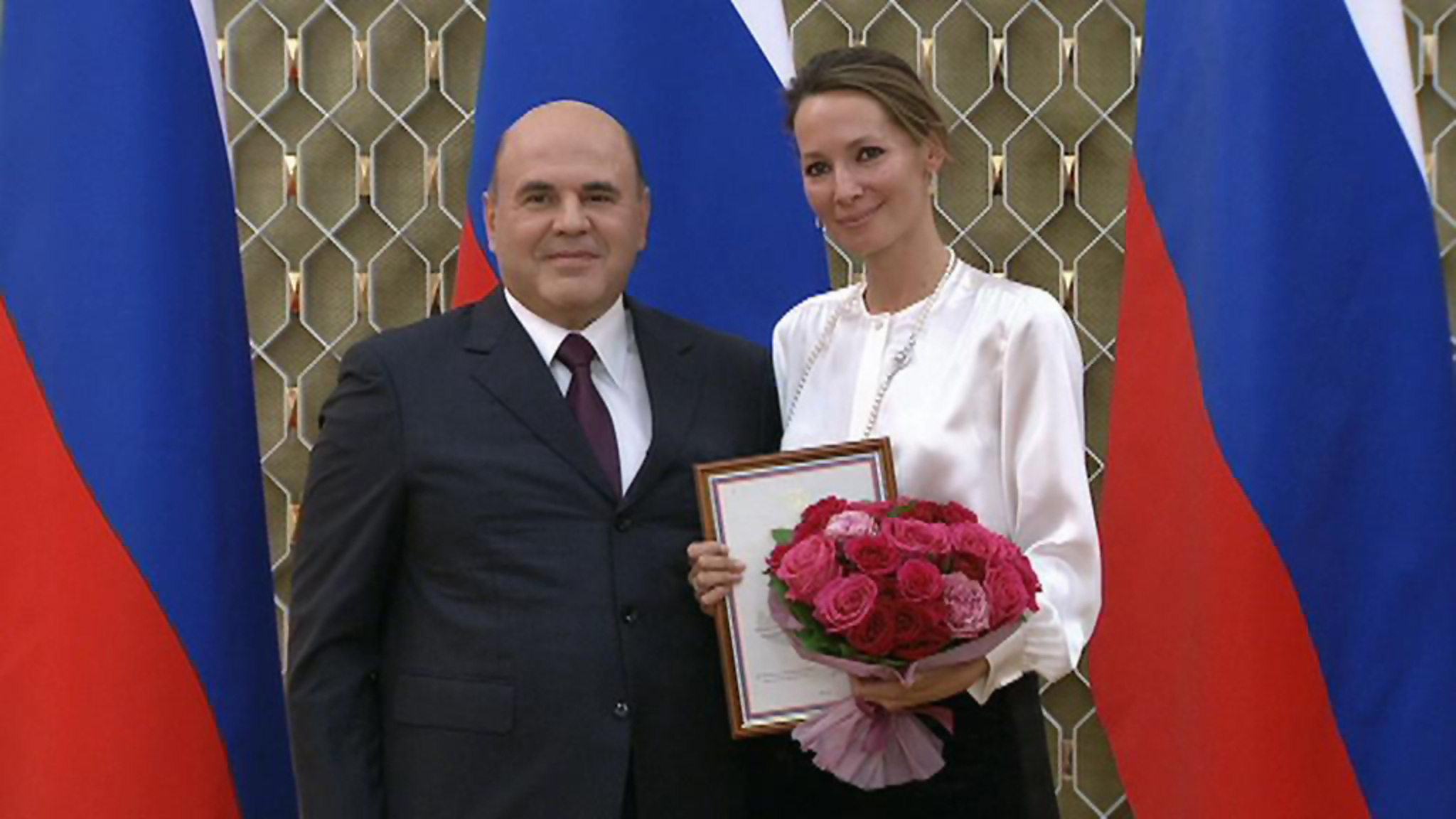 Автор и ведущая "Синей птицы" получила премию российского правительства