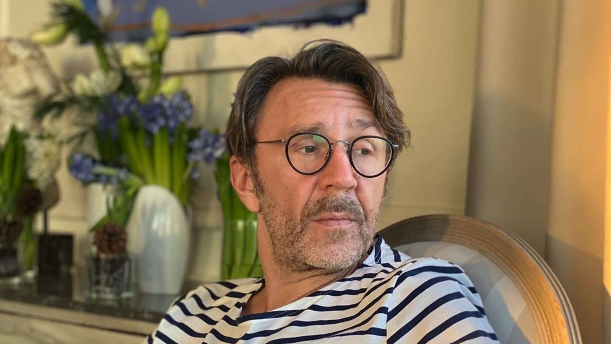 "Как воронье на труп летят": Шнуров написал жесткий стих о блогерах