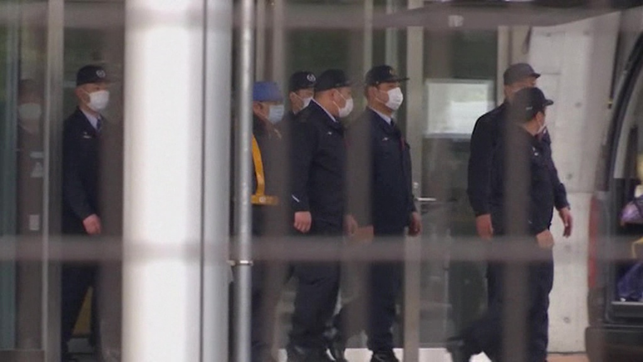 В Японии начался суд над бывшим соратником Карлоса Гона