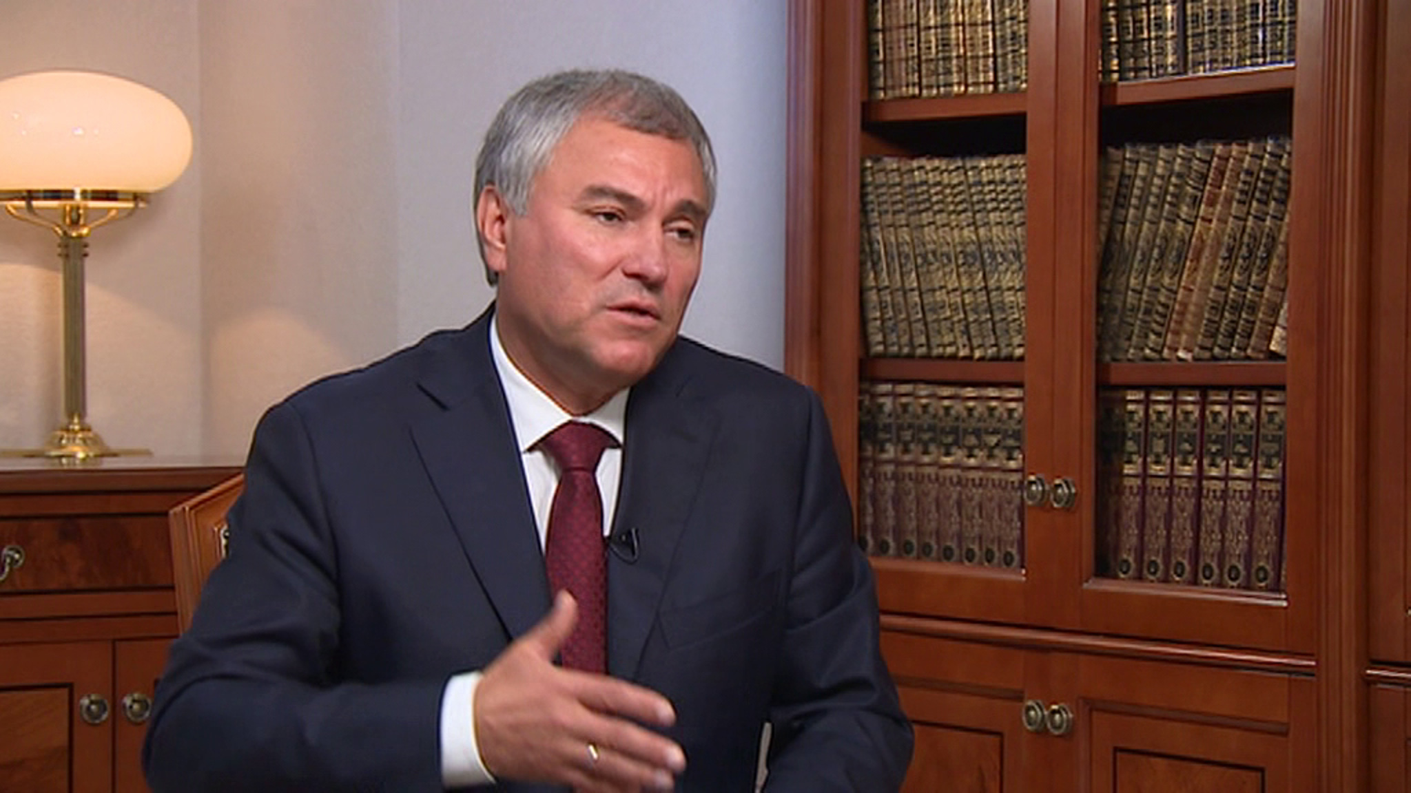 Володин сделает себе прививку от коронавируса